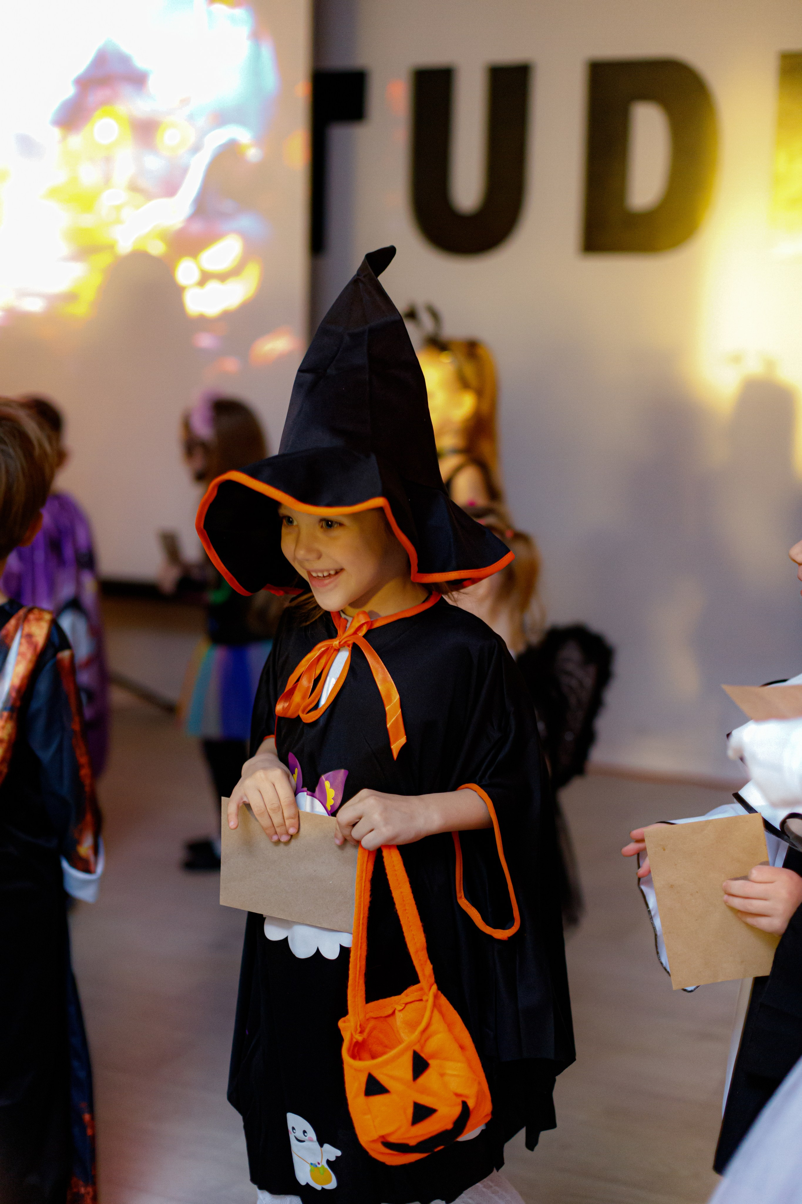 HALLOWEEN. Photokarish