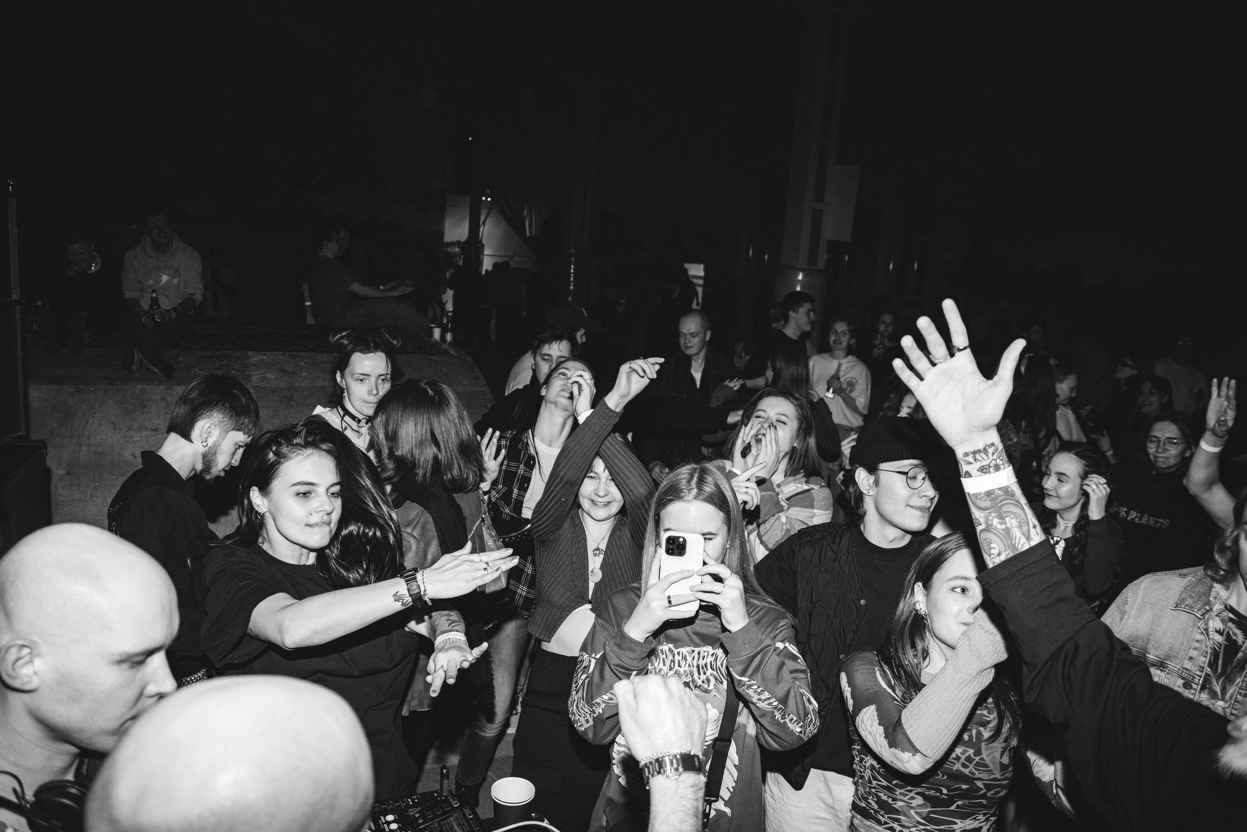 Тусовки. Фотограф Егор Огородов