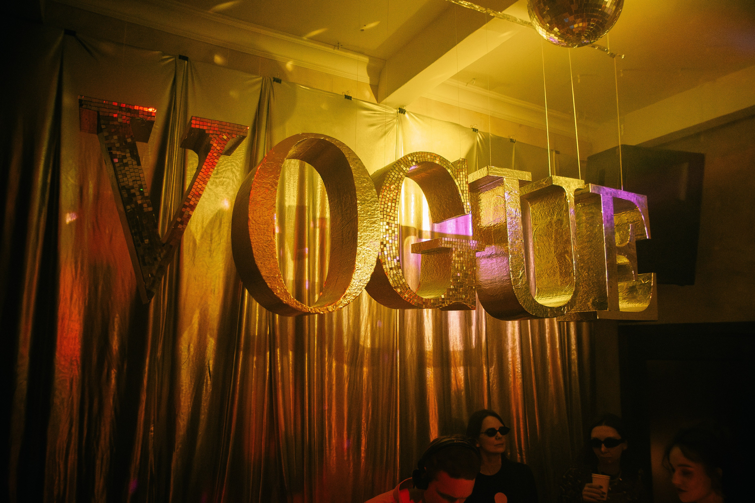 VOGUE BAL 14.02. Фотограф Егор Огородов