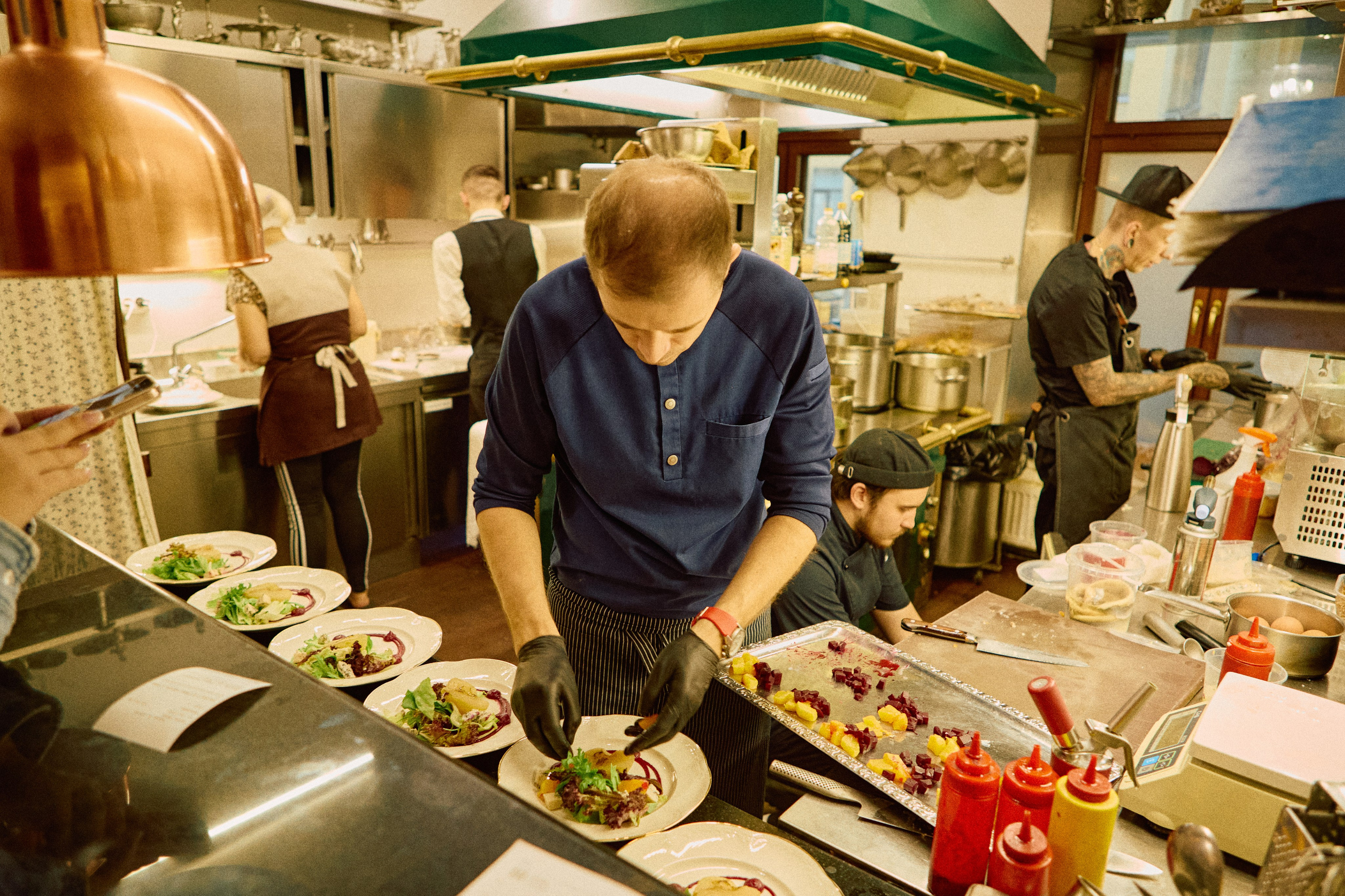 Stories at the table. Фотограф в Санкт-Петербурге Владимир Тихомиров