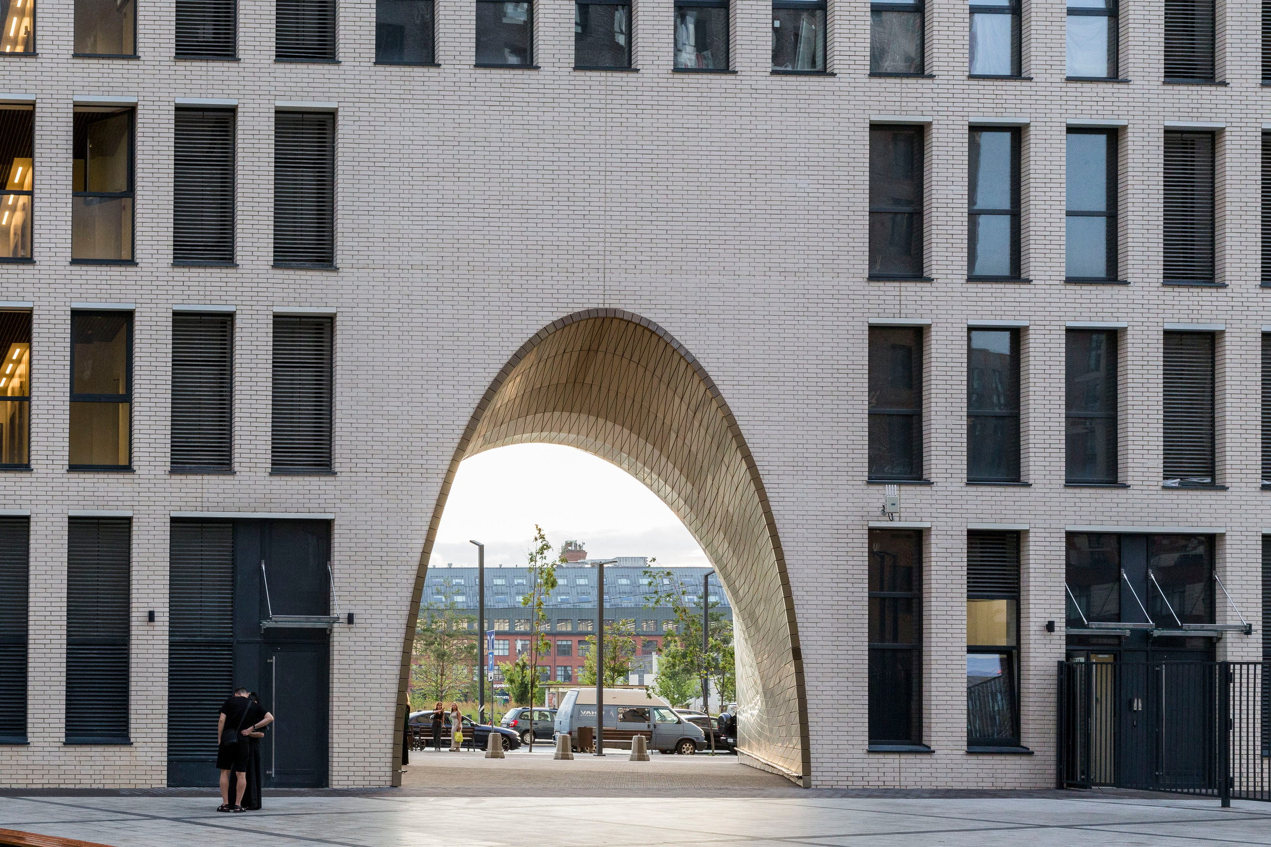 ЗИЛАРТ. Дом с золотой аркой. Проект фотографа Александра Высокина — «Фотоархитектоника»