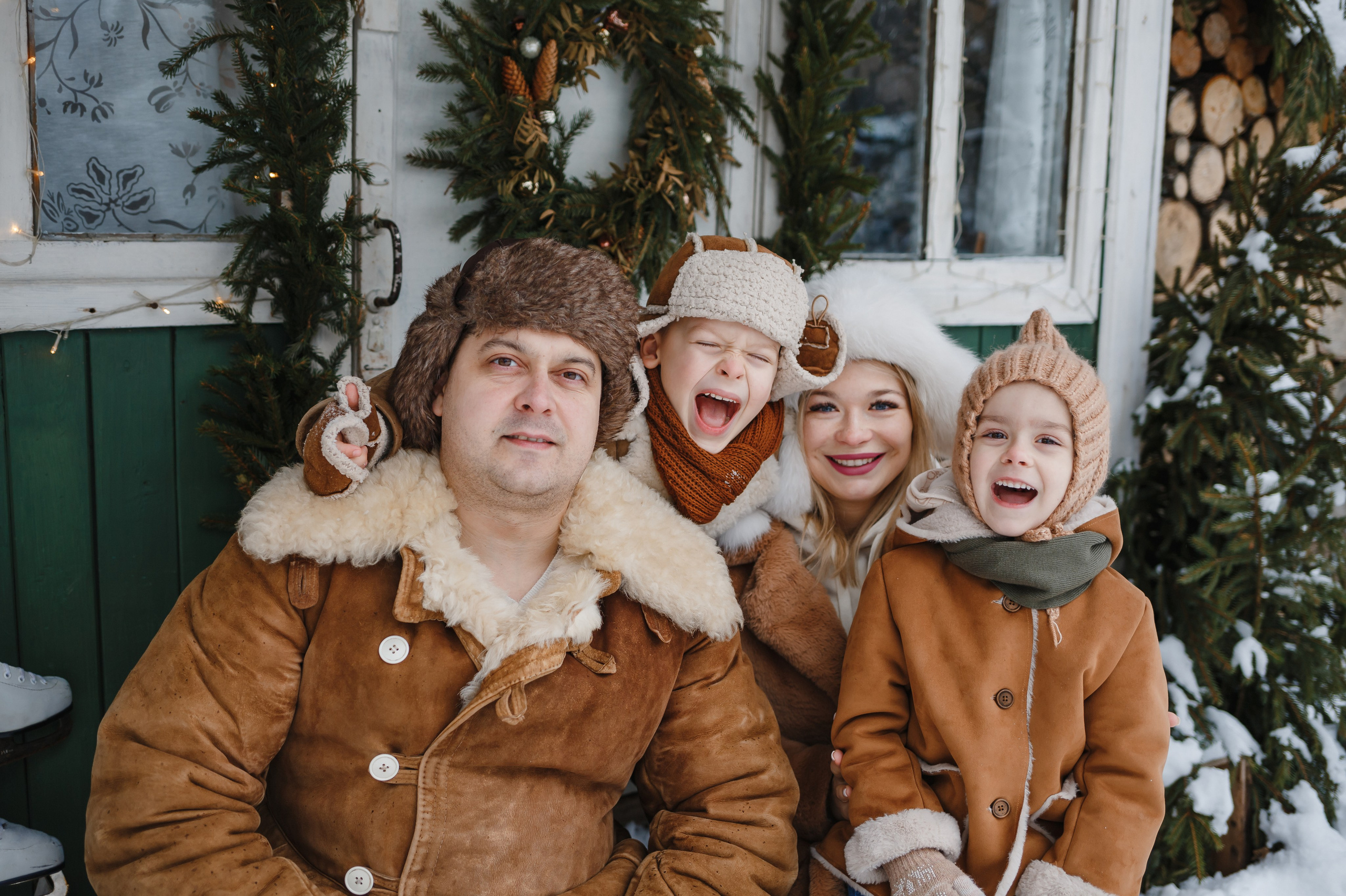 Анатолий, Ирина, Мирослав, Арина. Семейный фотограф Николаева Ольга