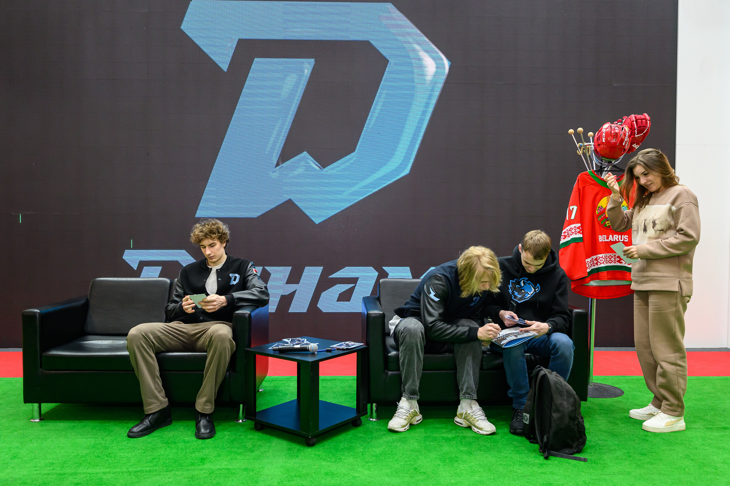 @hcdinamo.by. Фотоуслуги, услуги фотографа, фотографирование важных событий