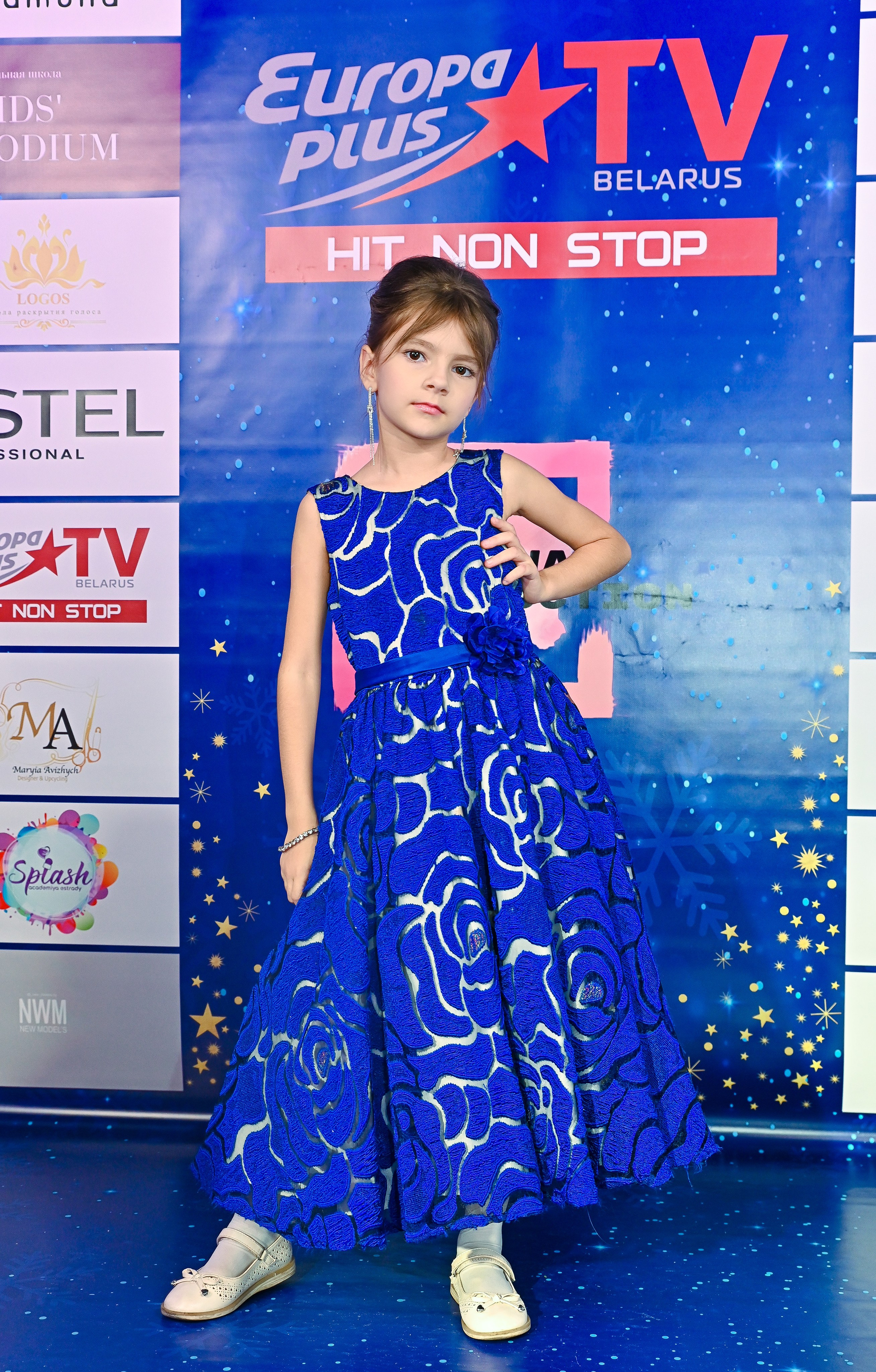 Большая новогодняя тусовка. Фотоуслуги, услуги фотографа, фотографирование важных событий