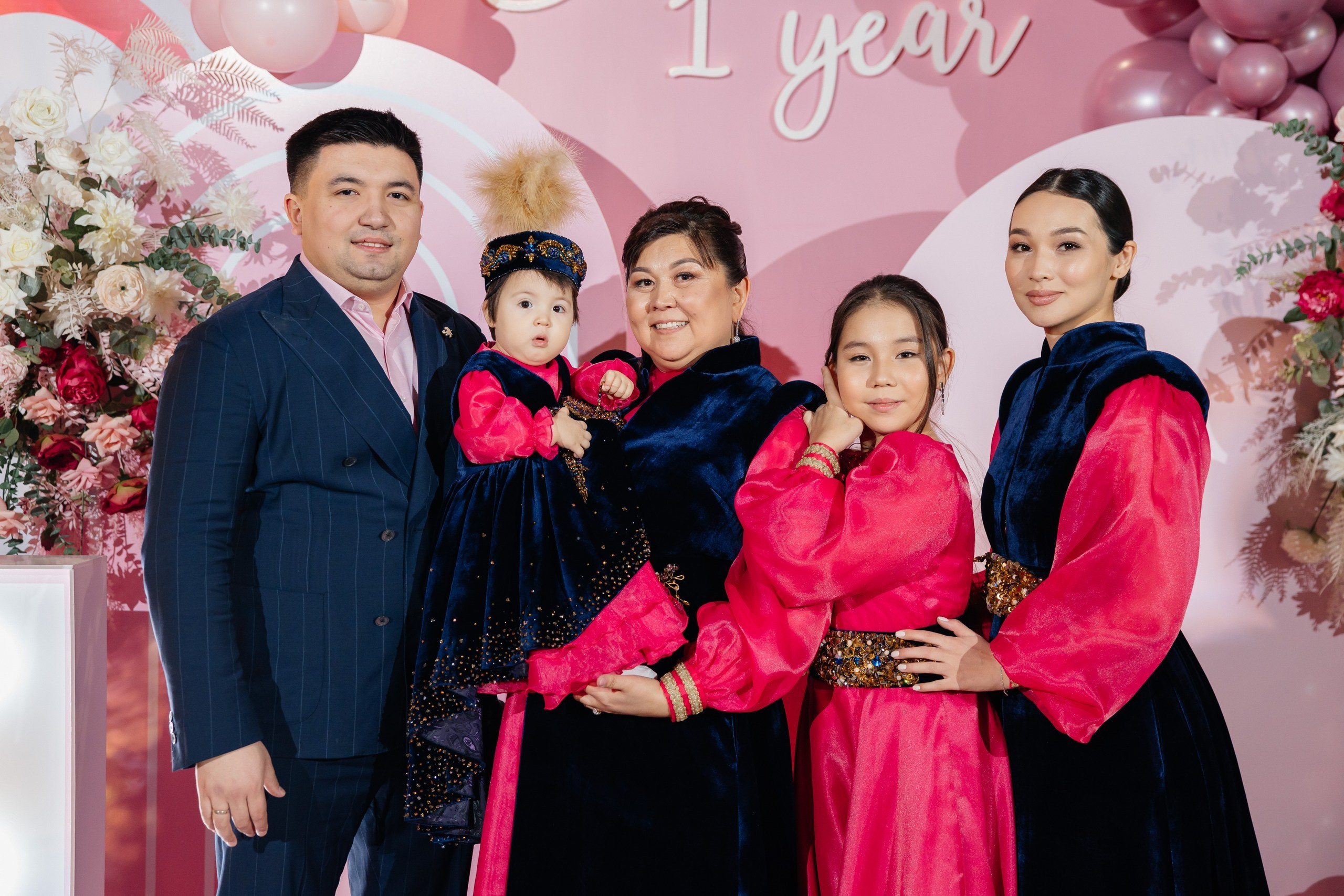 Проект 5. Банкет 1 год. Дата: Февраль 2023. Профессиональный фотограф в городе Астана/Алматы Даурен Сембаев