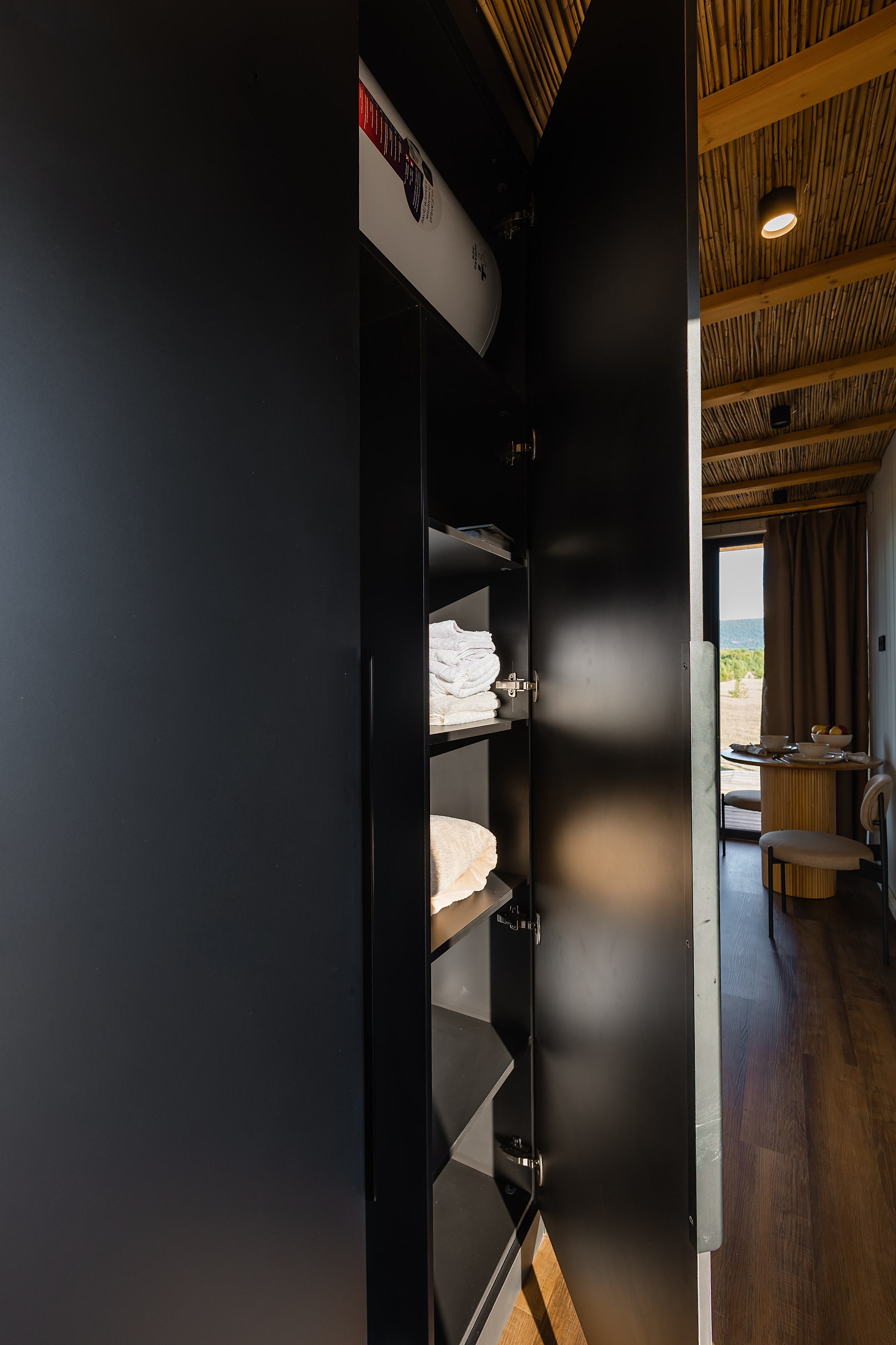 @Artel.Baikal. Фотограф и видеограф в Улан-Удэ: Аюна Габагуева и Артём Шаханов