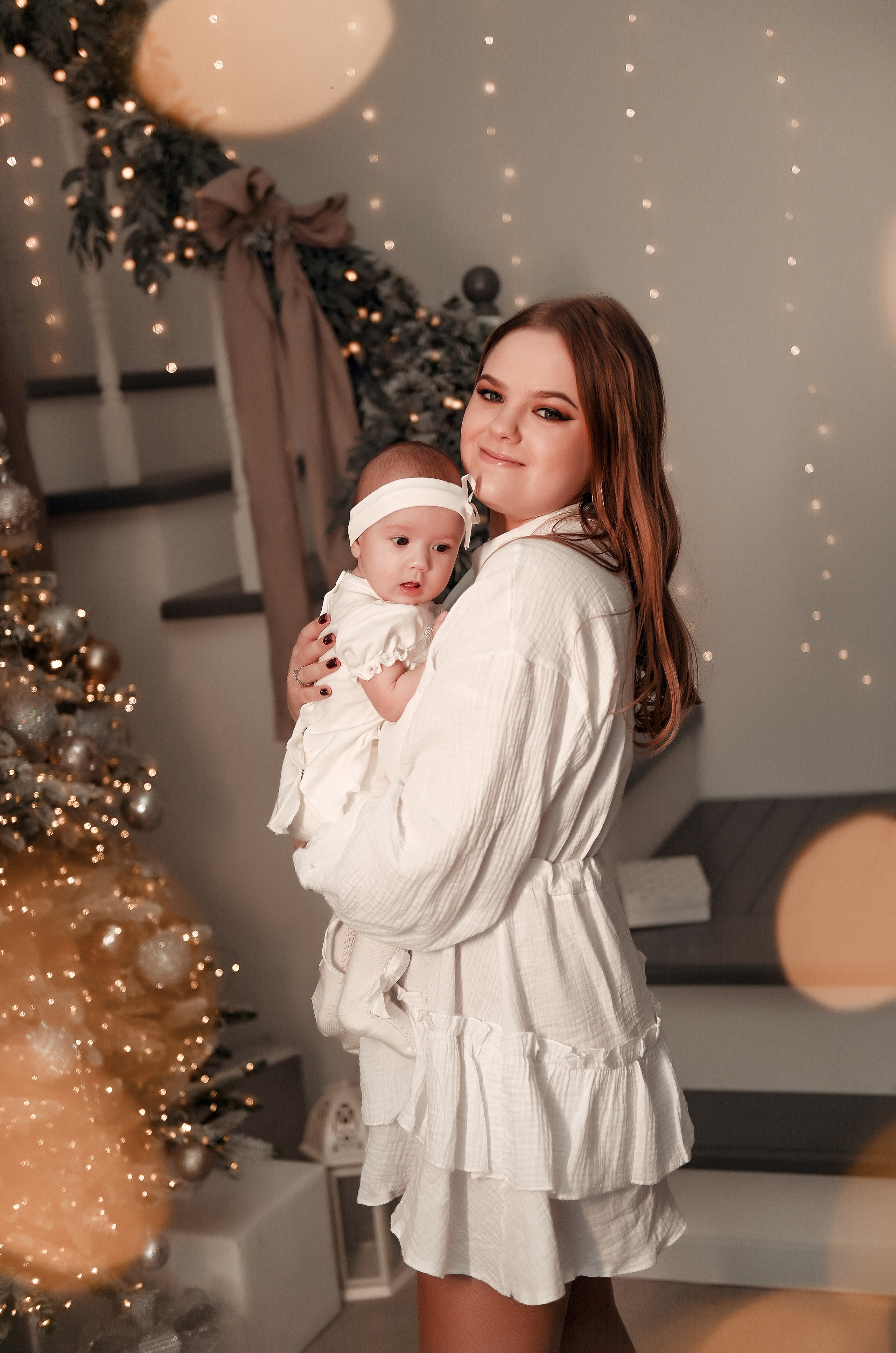 Новогодняя семейная. Свадебный, семейный, детский, контент фотограф в Омске Максим Ильин