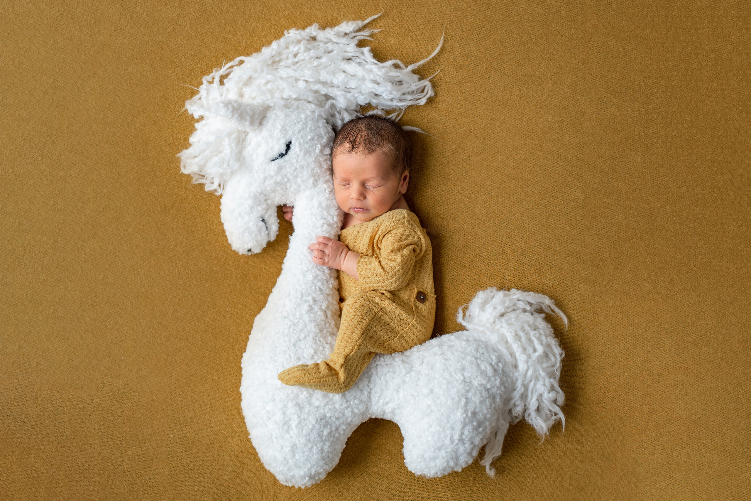 Фотограф новорожденных в городе Екатеринбург, Дегтярск, Ревда newborn. Фотограф новорожденных в Екатеринбурге Анастасия Карманова