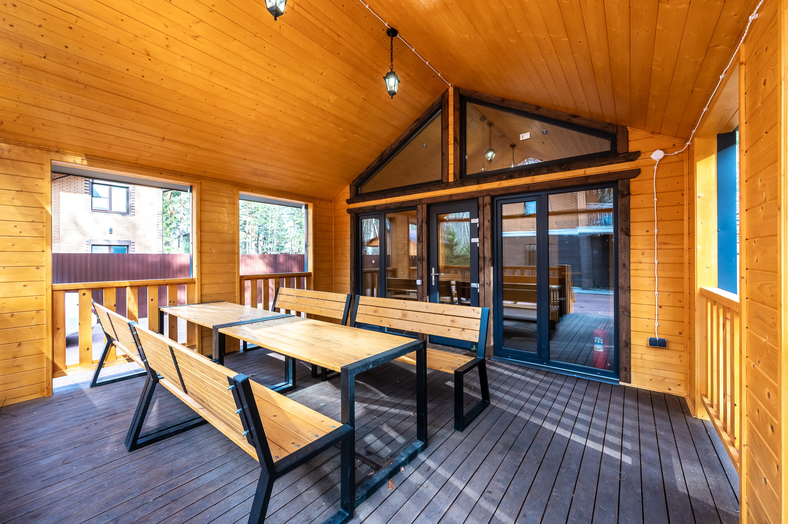 Дом под аренду на берегу Ладожского озера. Интерьерный фотограф. Фото- видеосъемка недвижимости Санкт-Петербург