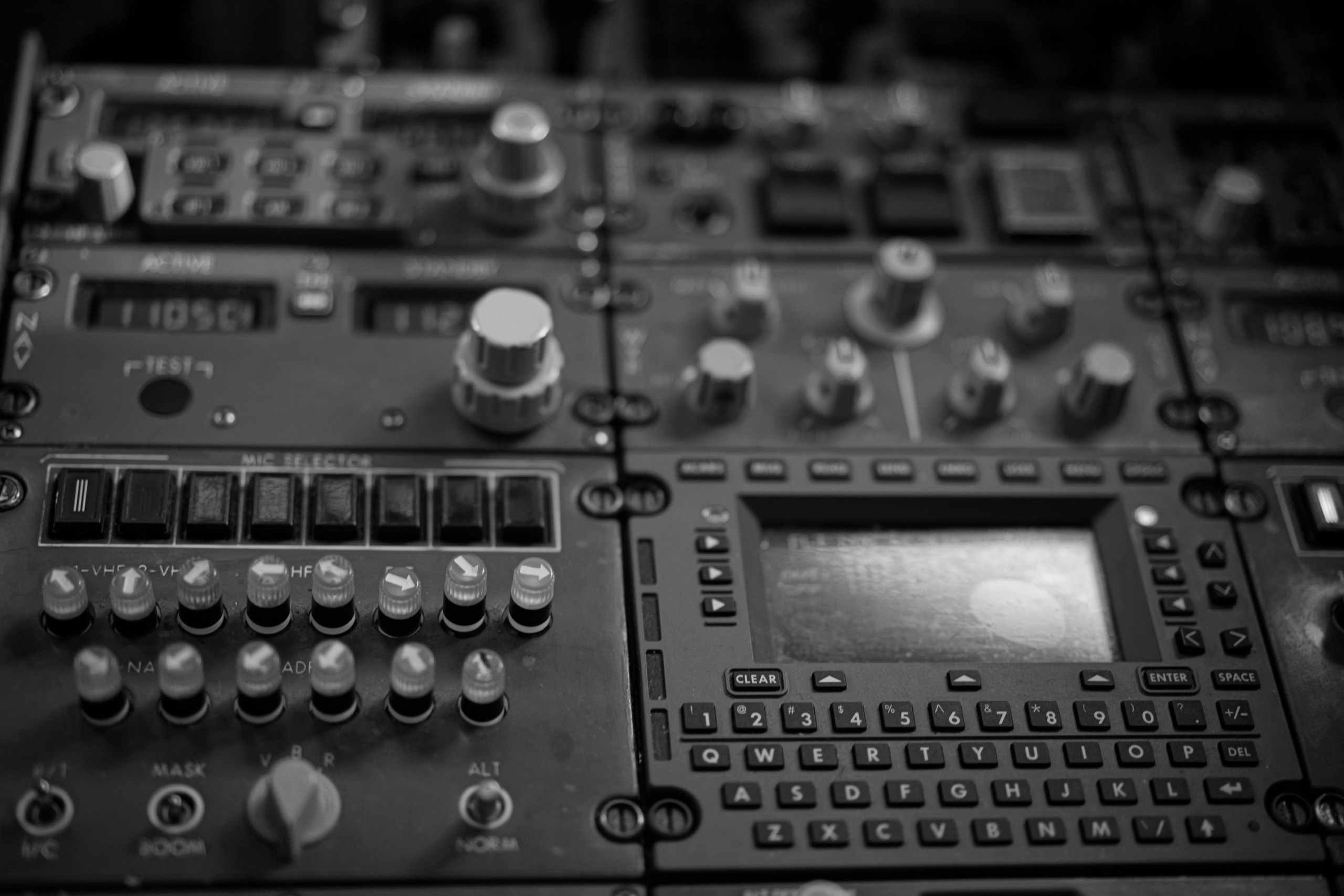 Мужская фотосессия пилоты самолета. Фотограф Екатеринбург Кокшарова Александра