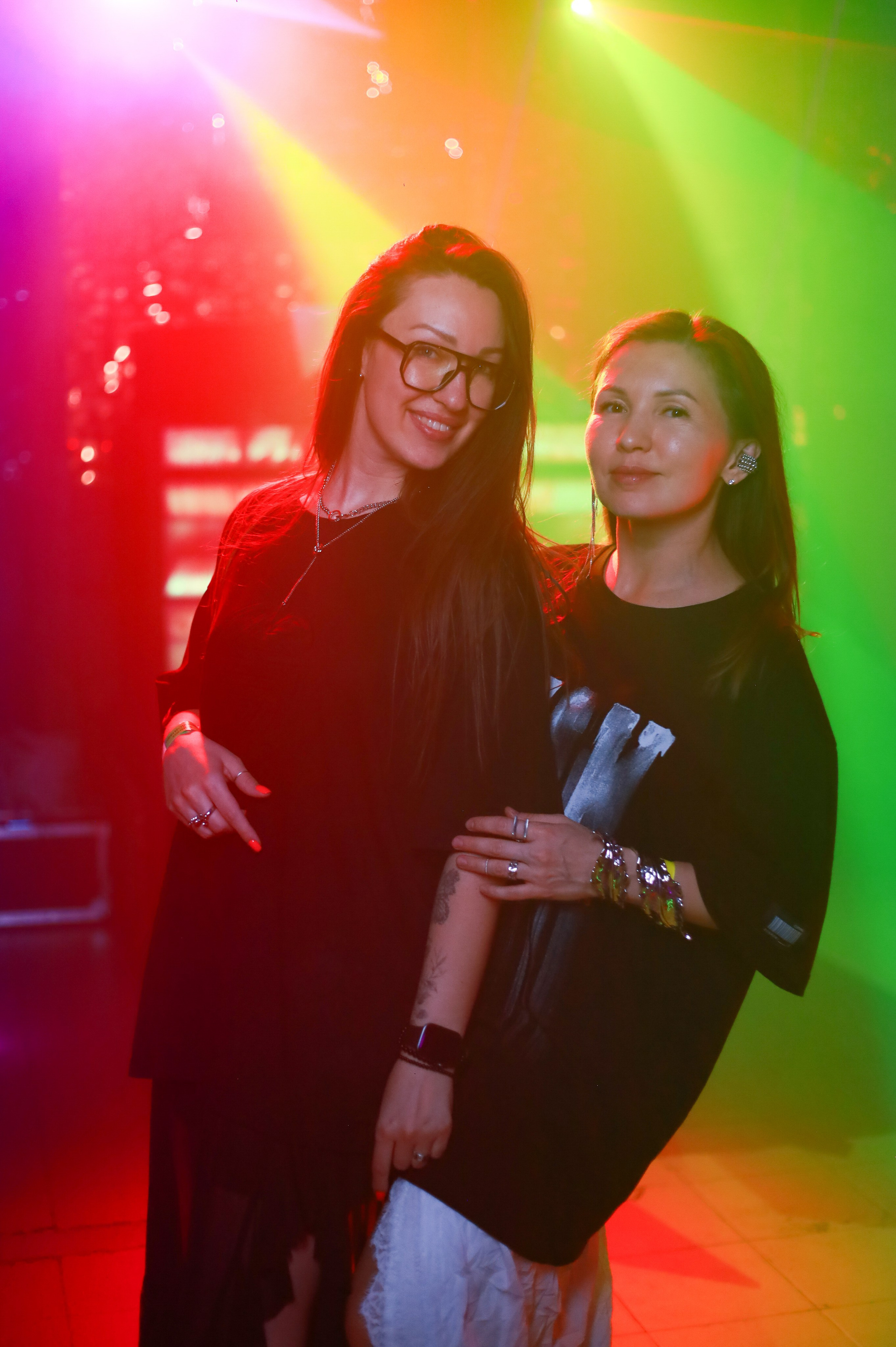 Клуб Резиденция лучшее. Контакты