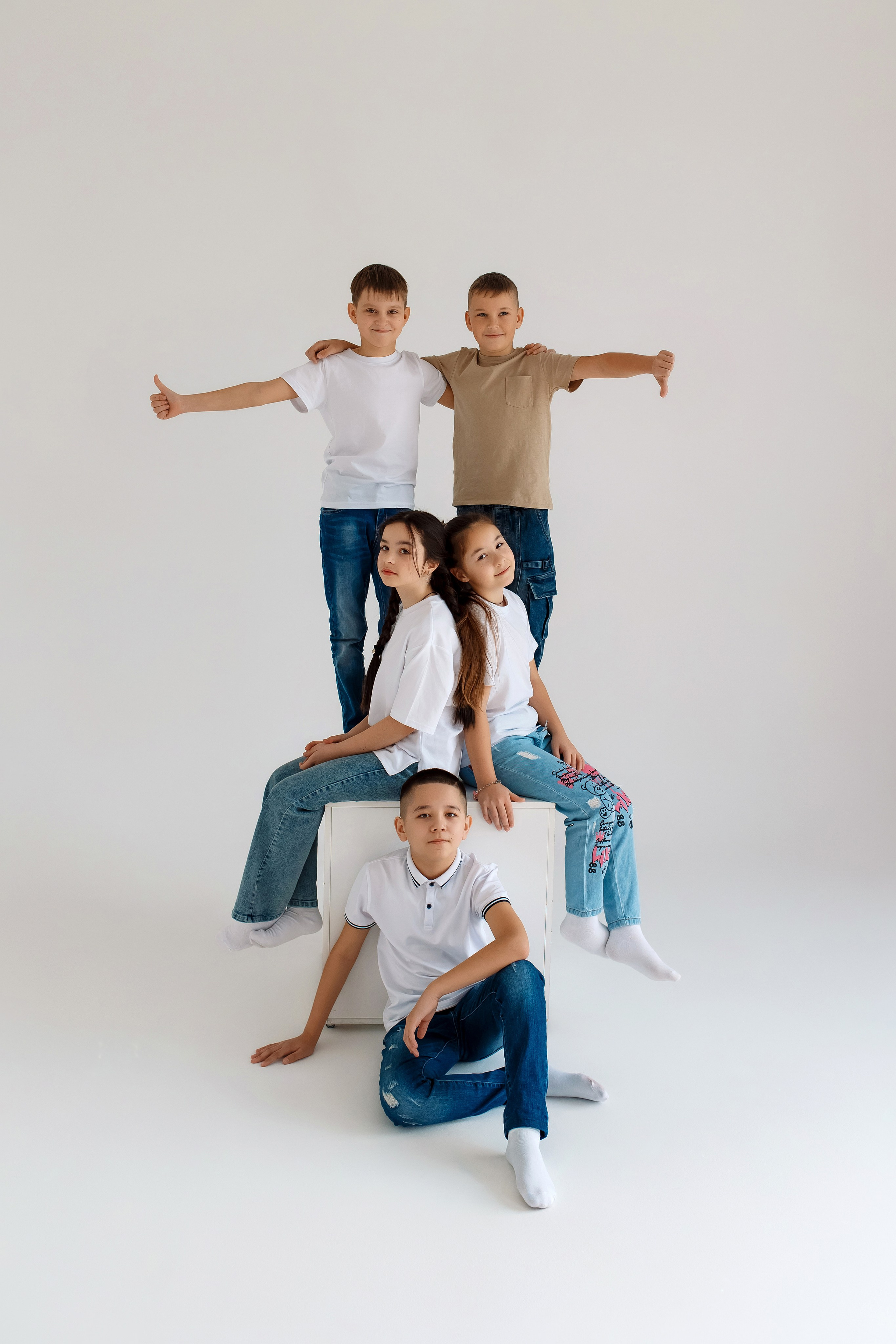 4 класс съемка в фотостудии. Фотограф Любовь Корниенко, Примоский край