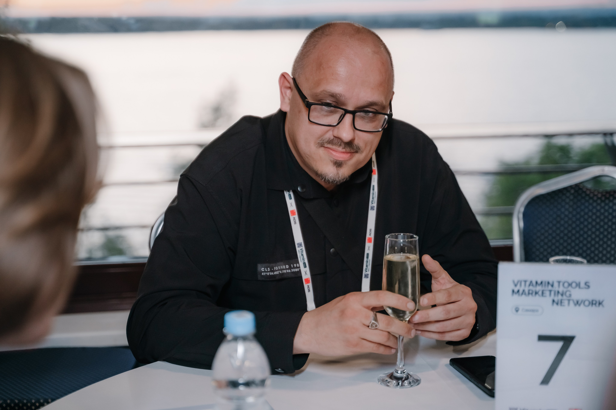 Репортажный фотограф конференция Vitamin.tools Самара. Фотограф Сергей Логинов