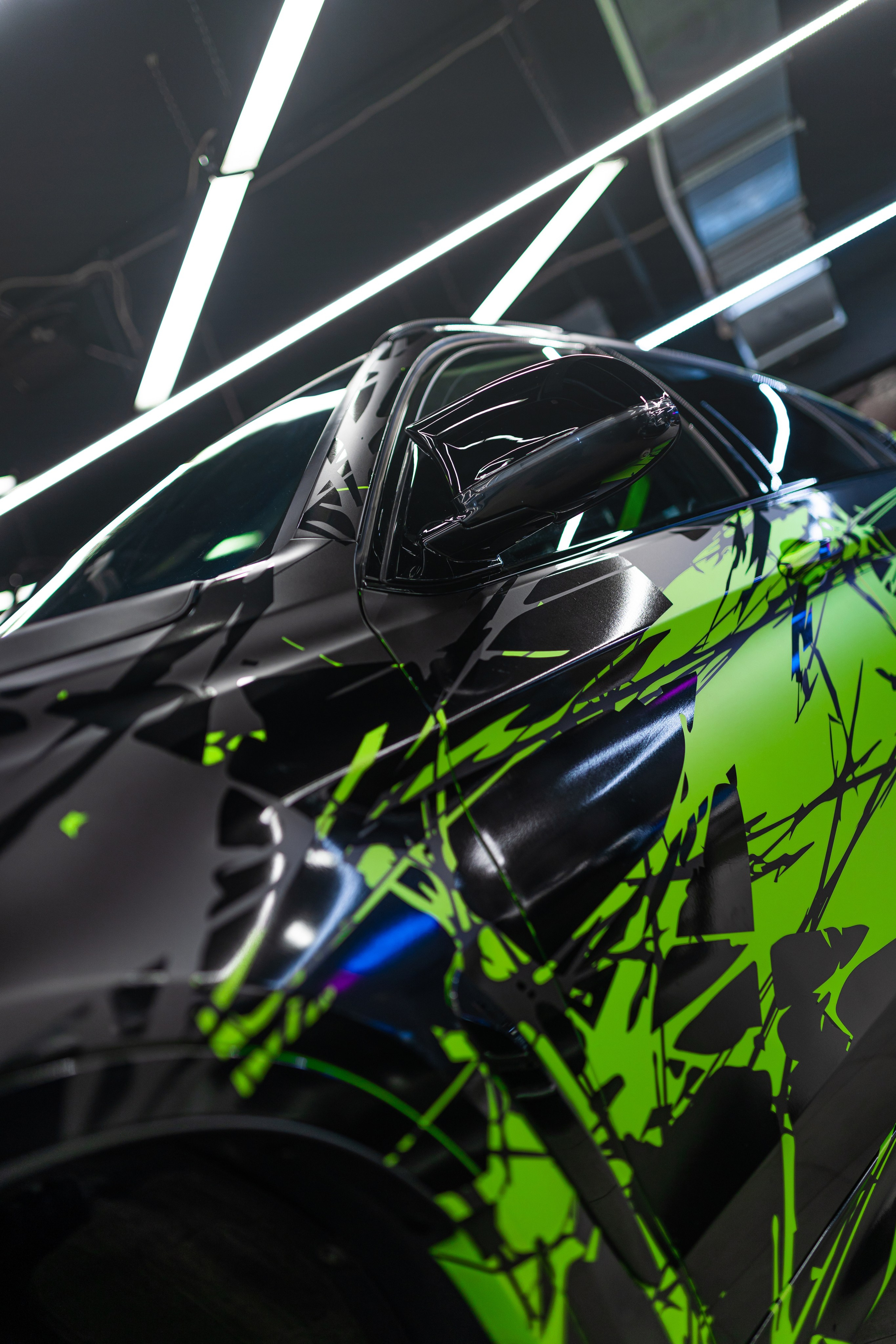 Винилография на BMW X6. Студия дизайна и оклейки авто Barmaley Design