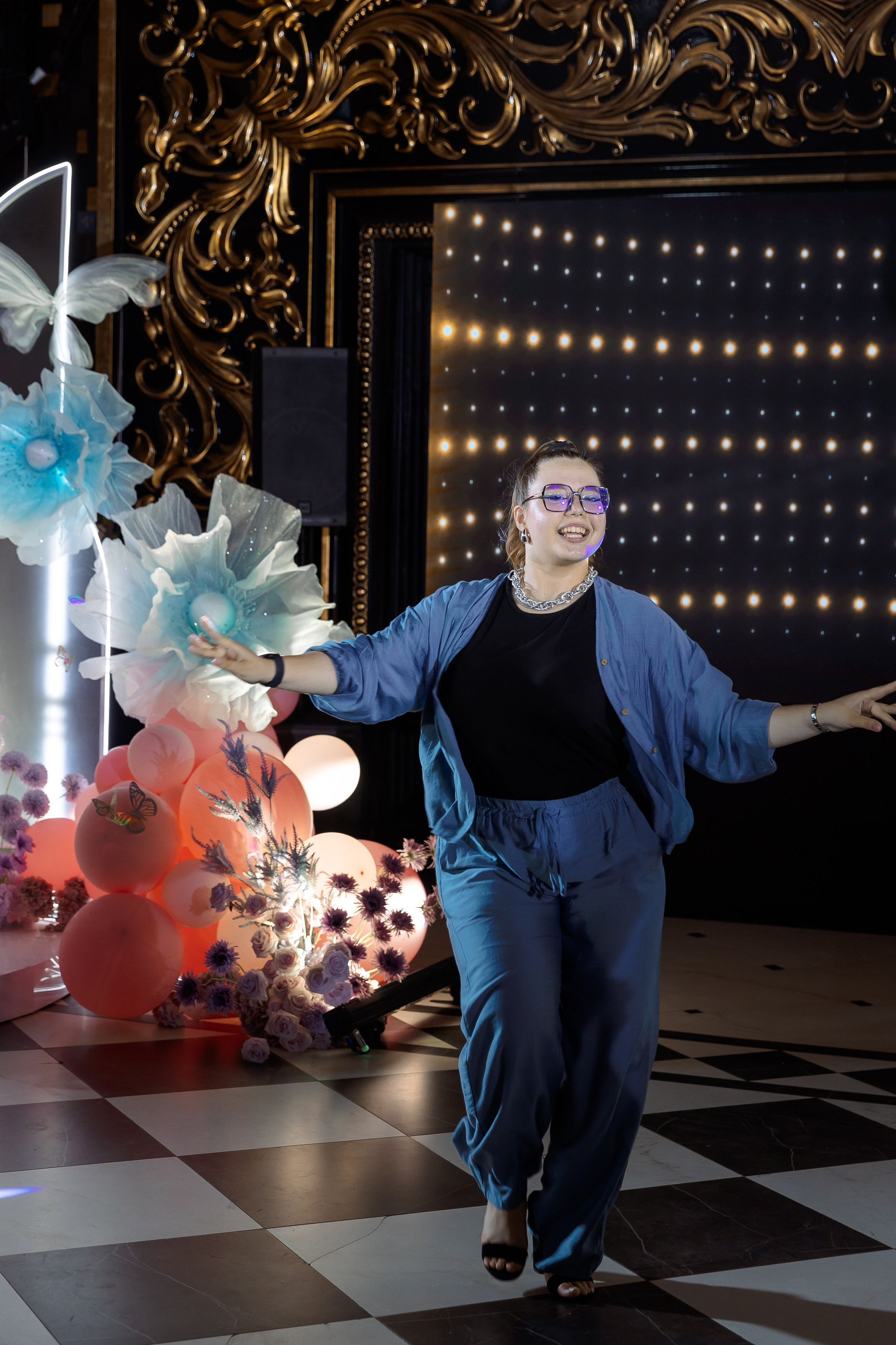 아스얀디 (Асянди)