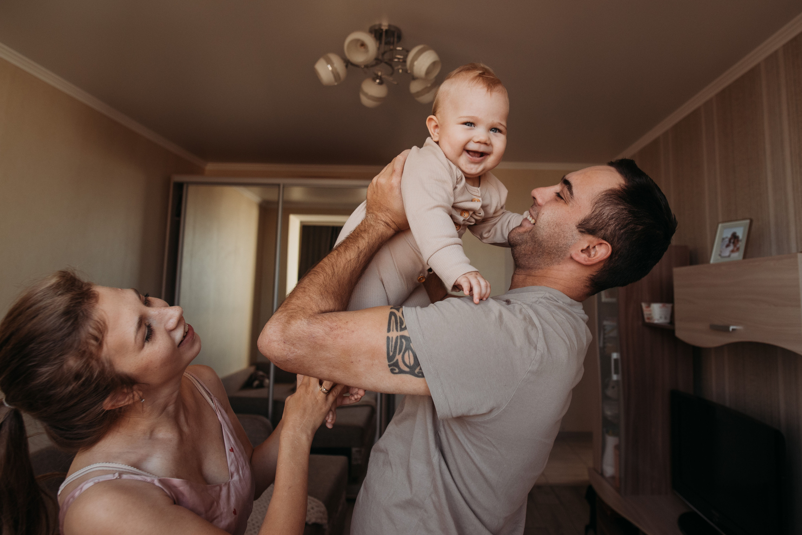 Семейные съемки дома. Семейный фотограф в Севастополе Куценко Светлана