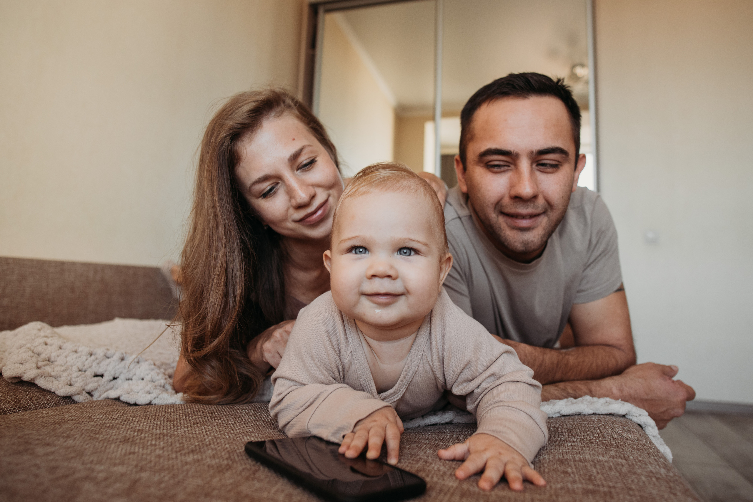 Семейные съемки дома. Семейный фотограф в Севастополе Куценко Светлана