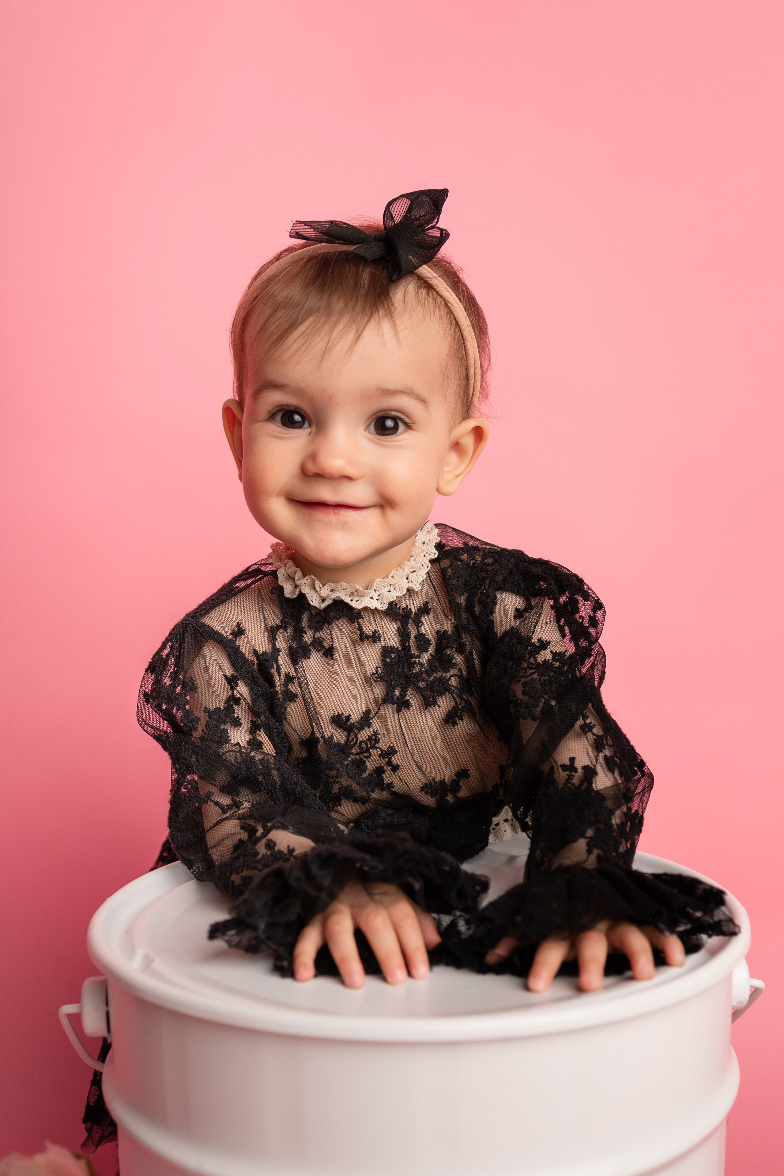 От 9 месяцев  - Фотограф новорожденных: магия детства в каждом снимке. Фотограф новорожденных: волшебные моменты первых дней жизни