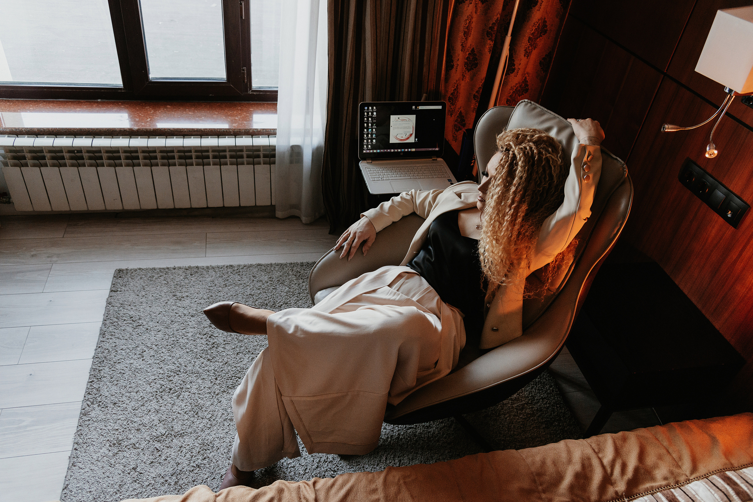 Виолетта. Контент-фотосессия для директора агентства праздников. Свадебный фотограф Караганда