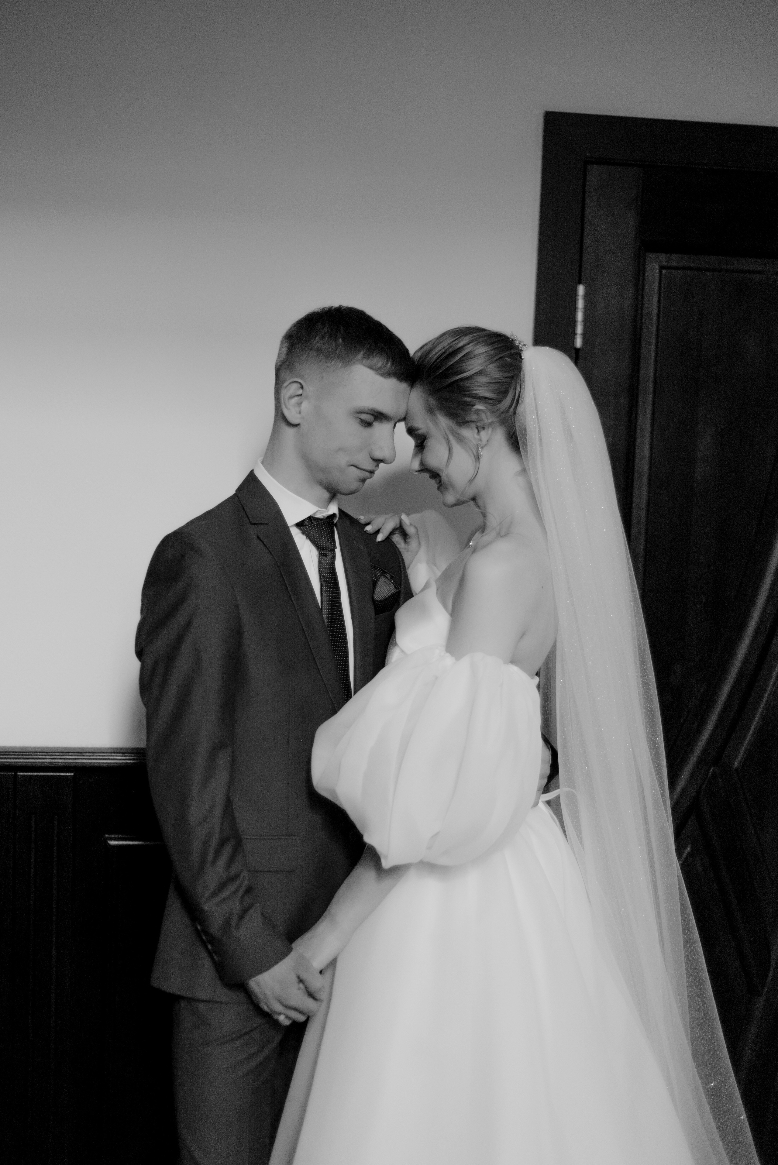 Свадебная фотосессия в Караганде. Свадебный фотограф Караганда