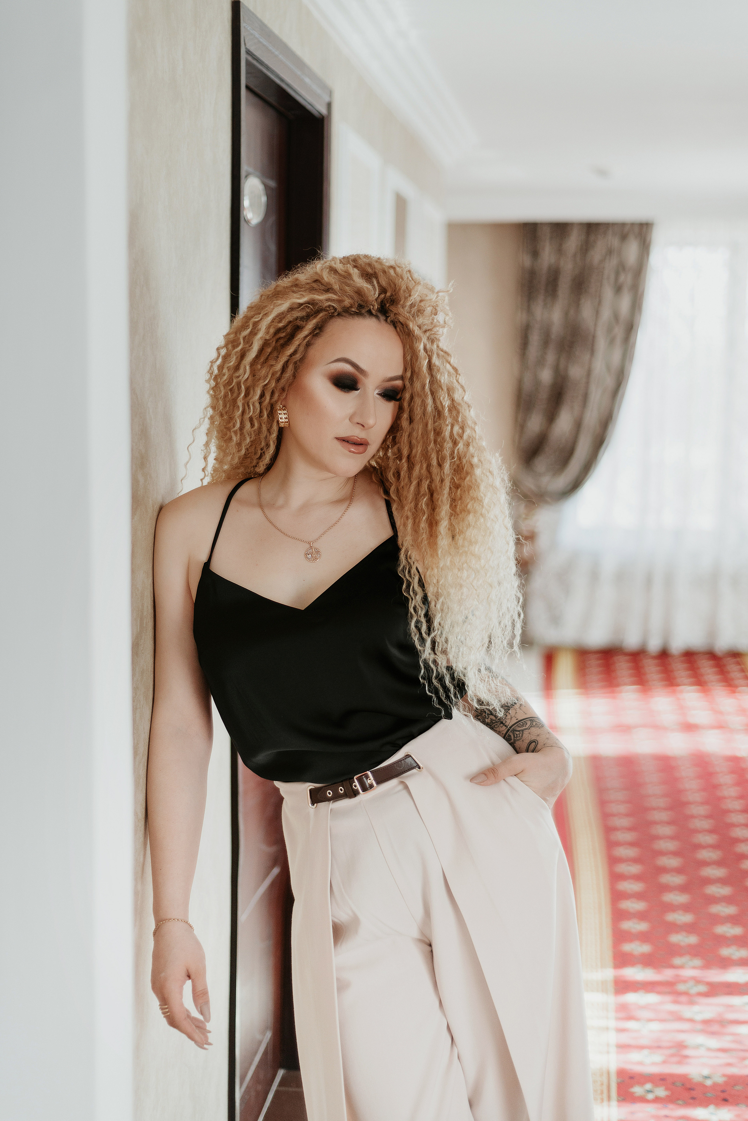 Виолетта. Контент-фотосессия для директора агентства праздников. Свадебный фотограф Караганда