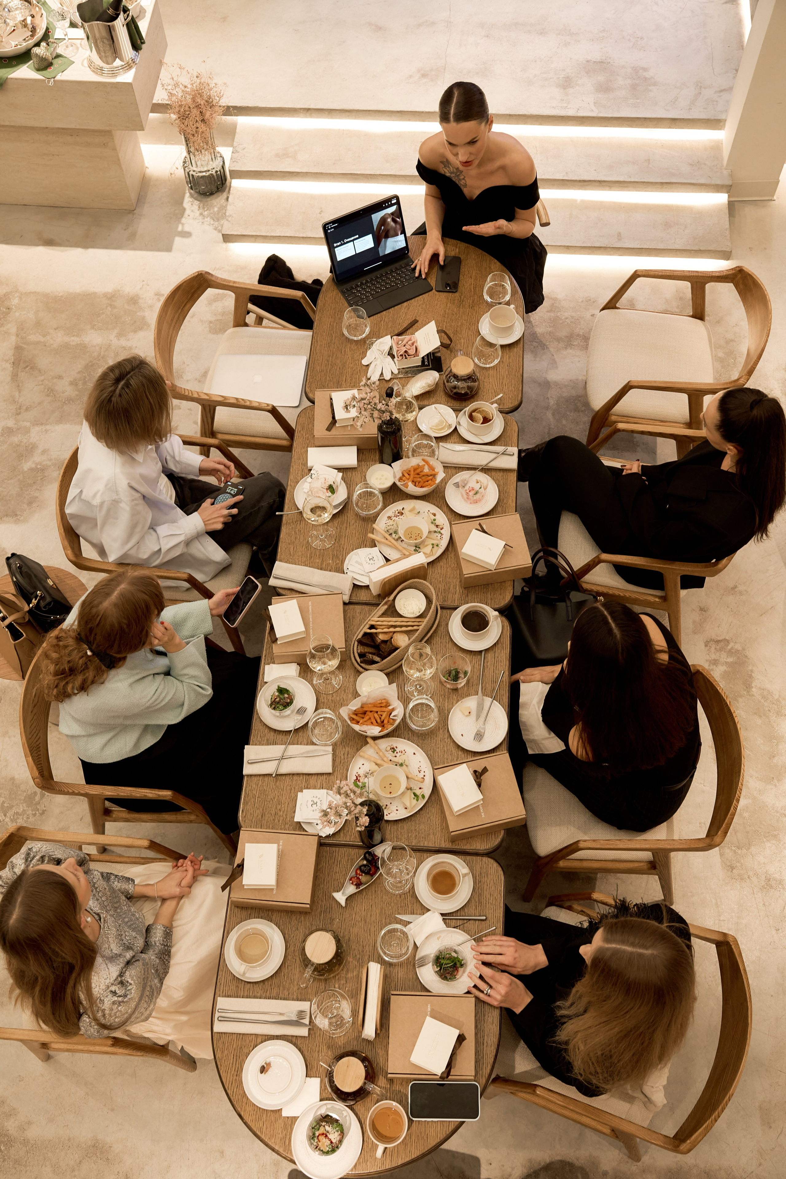 Brunch Cary Momat & Une Vie D'amour. Маргарита — фотограф и видеограф / Москва