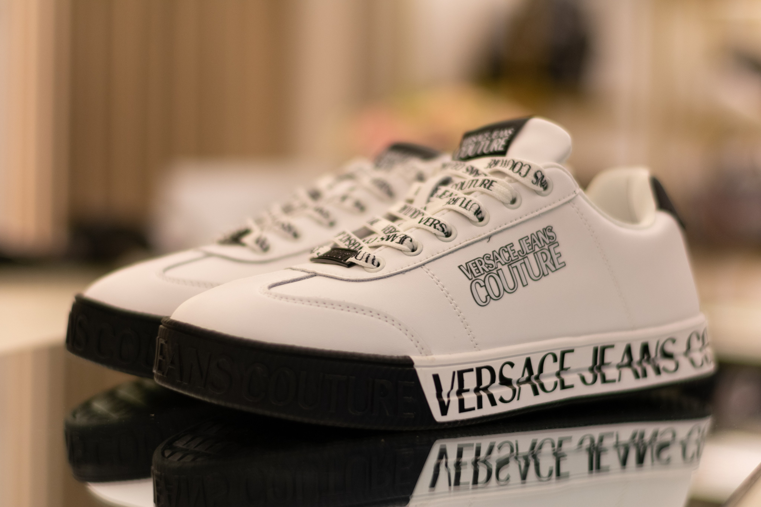 Для организаций. Предметная фотосессия для обувного магазина Capsula. Фотограф/видеограф Богдан Голованов