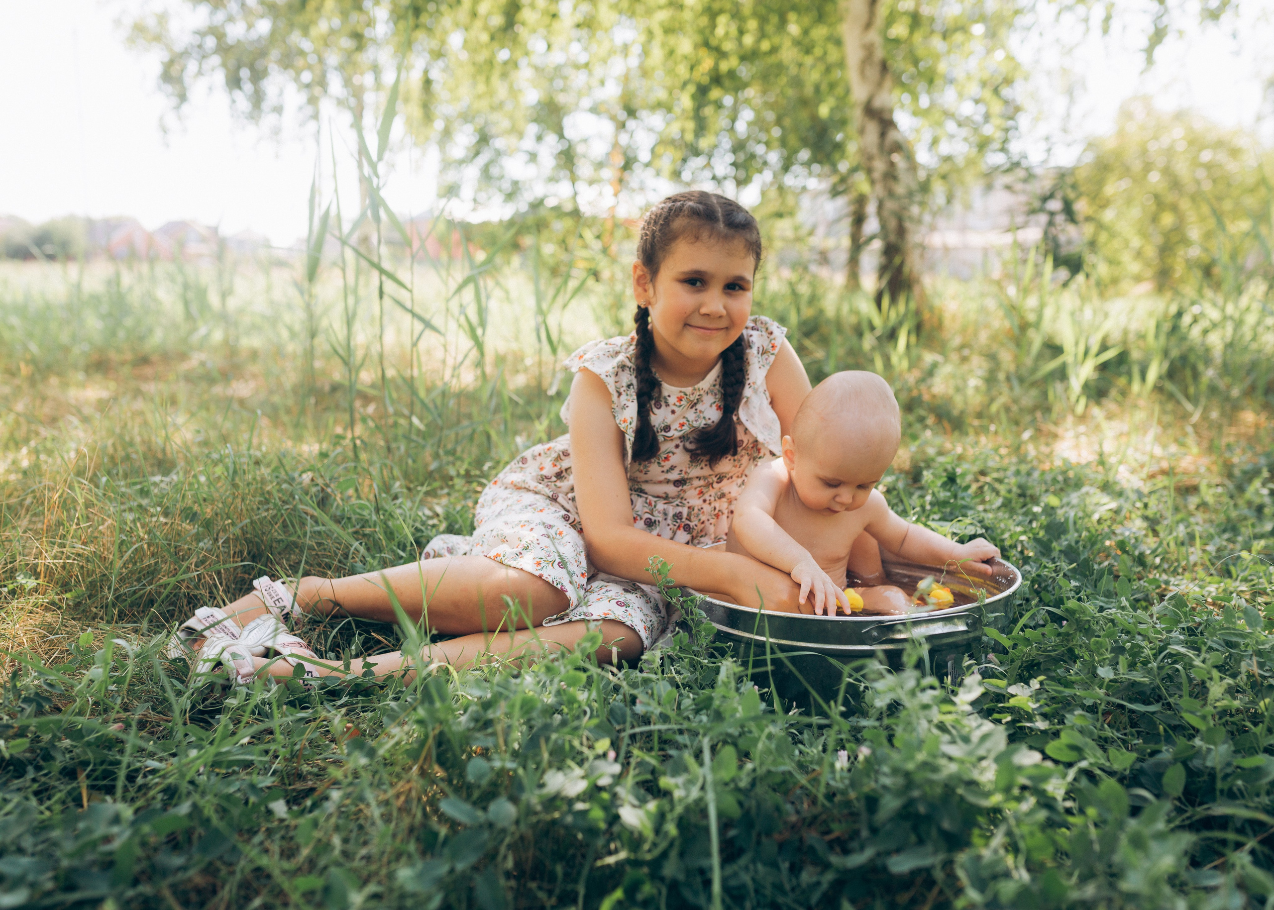 Девочки в березовой роще. Фотограф в Приморско-Ахтарске Марьяна Чопко