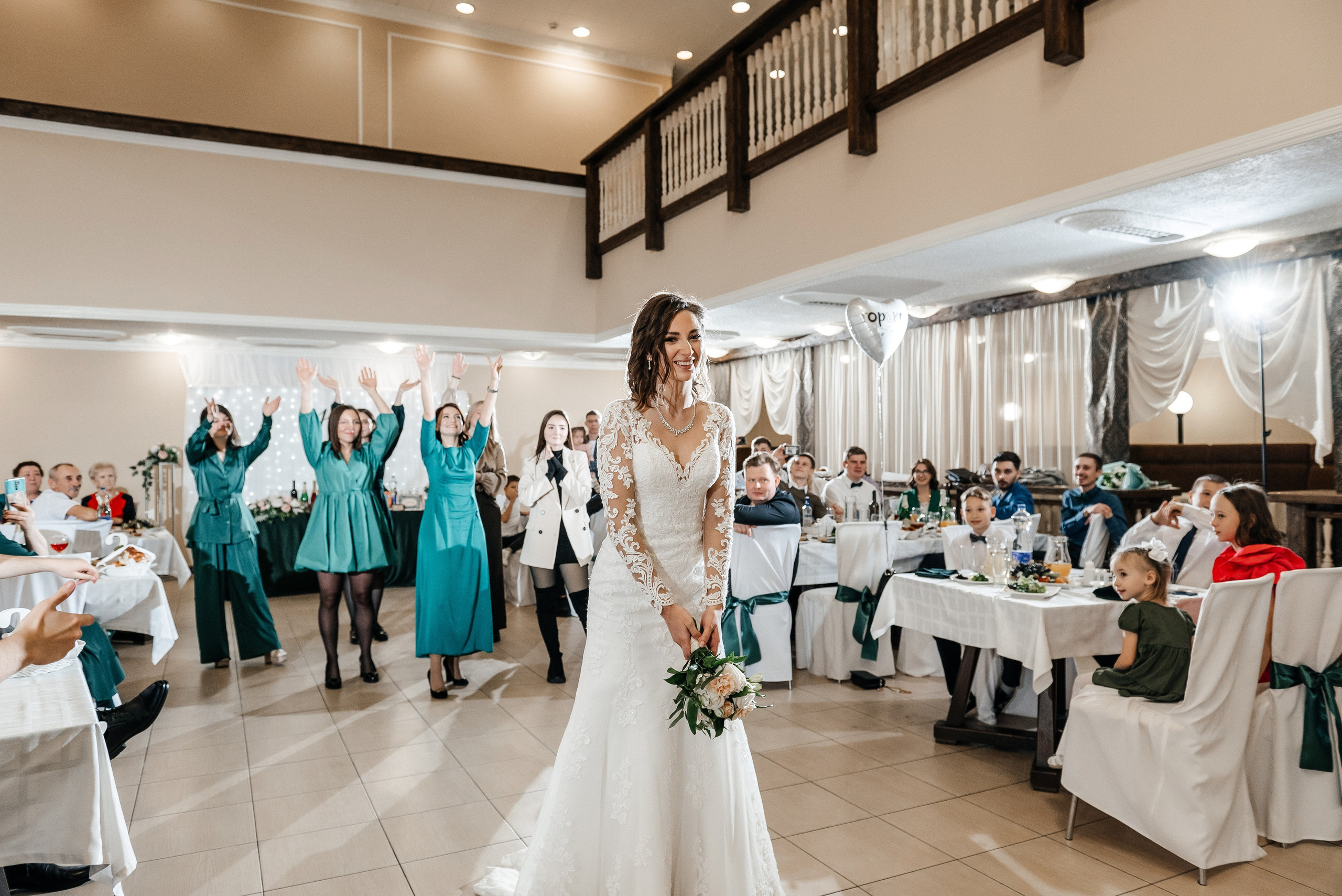 Свадебный фотограф в Екатеринбурге. Свадебная фотосъемка. Свадебный фотограф в Екатеринбурге