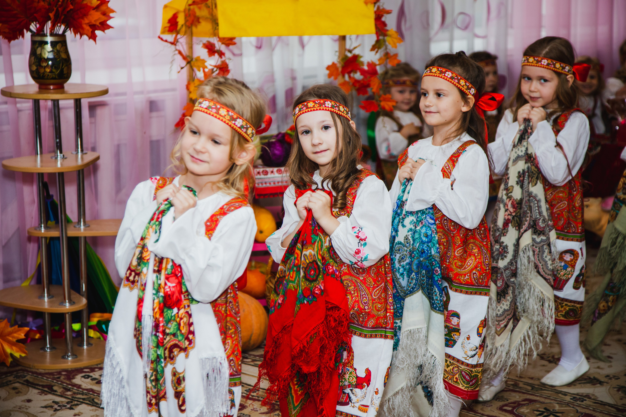 Осенний утренник. Aleksandra-zapjdobnikova.wfolio.pro