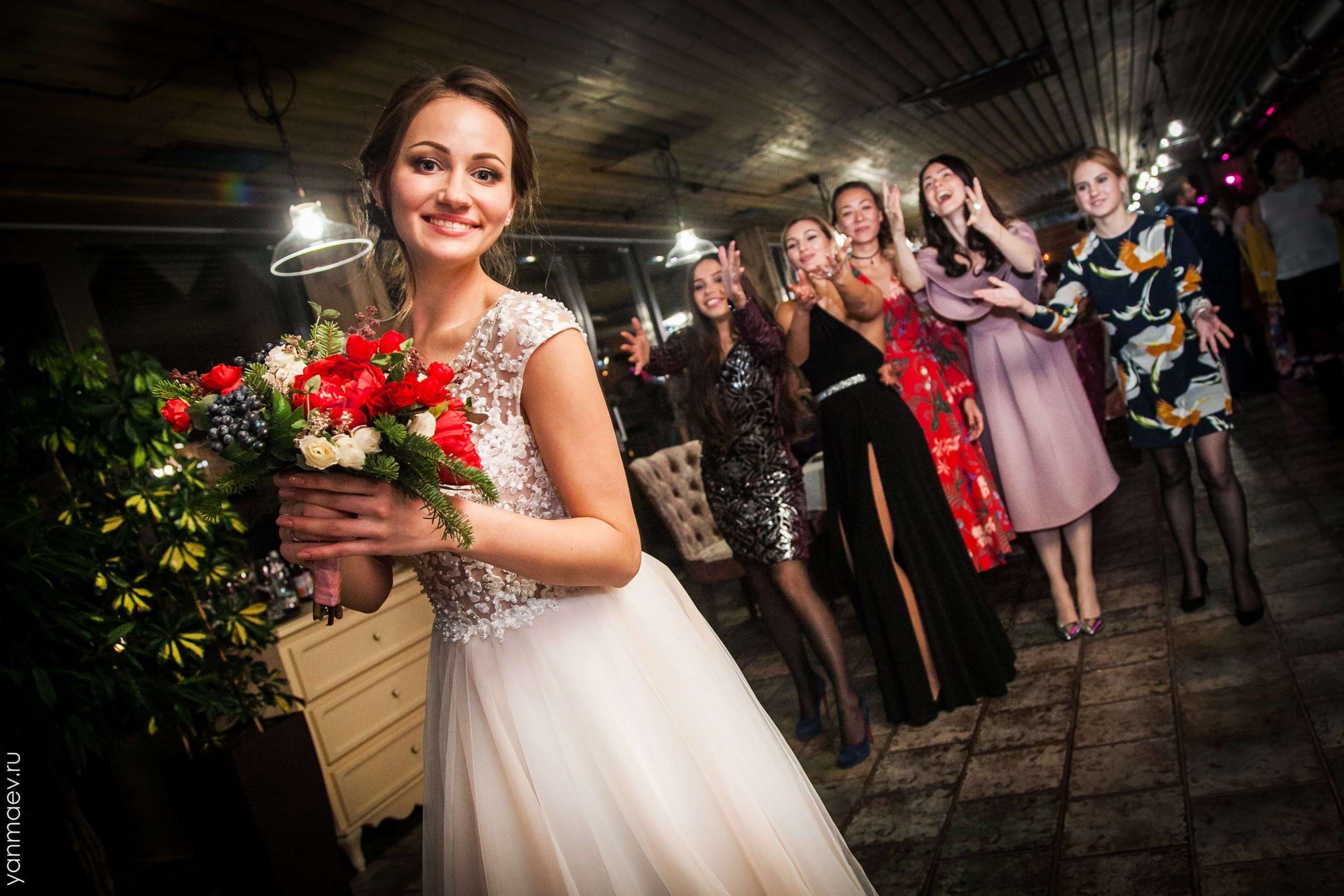 Свадебное портфолио фотографа. Свадебная, репортажная и бизнес съёмка в Ростове-на-Дону