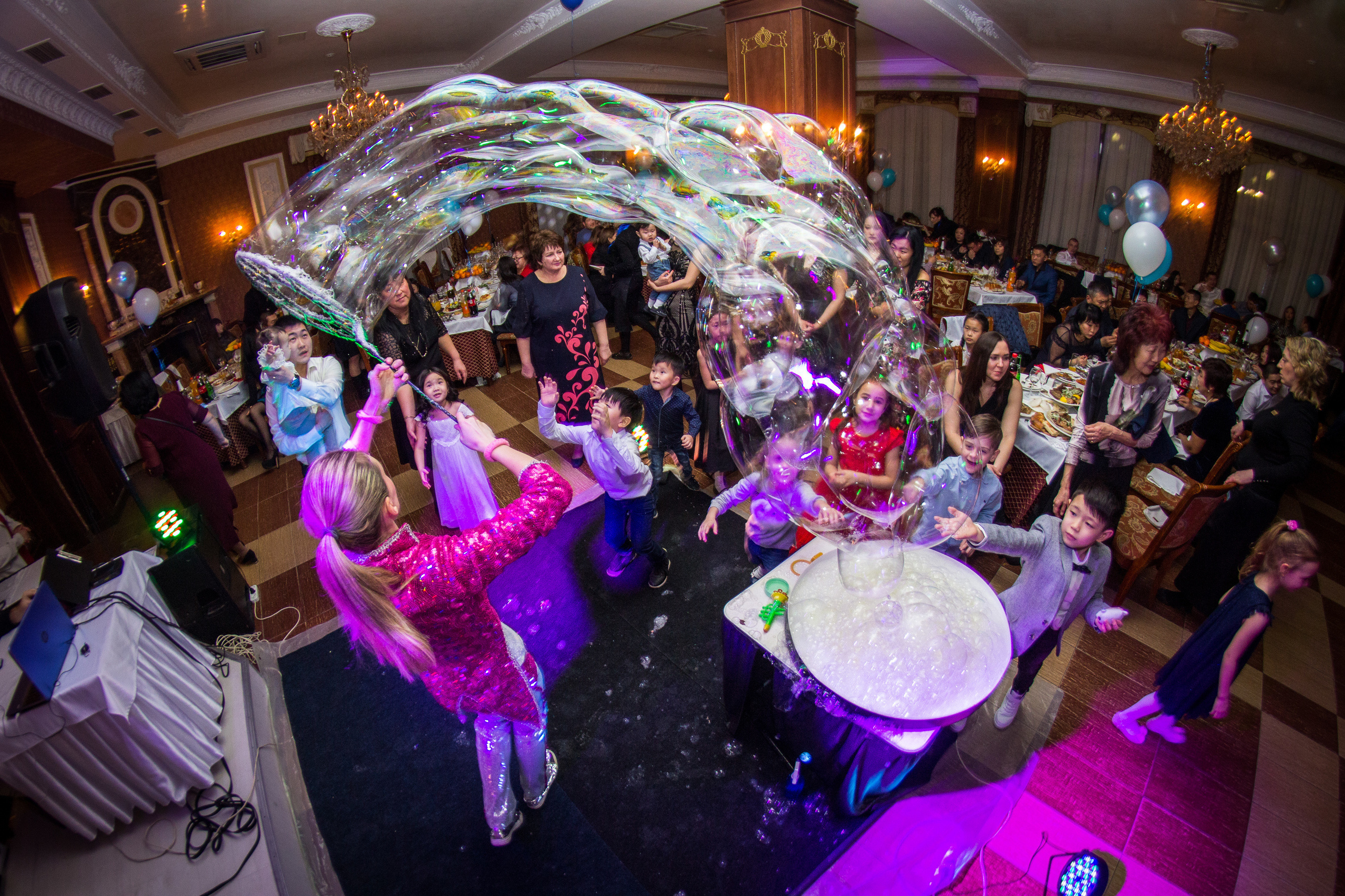 Семейный фотограф в Ростове на Дону. Свадебная, репортажная и бизнес съёмка в Ростове-на-Дону