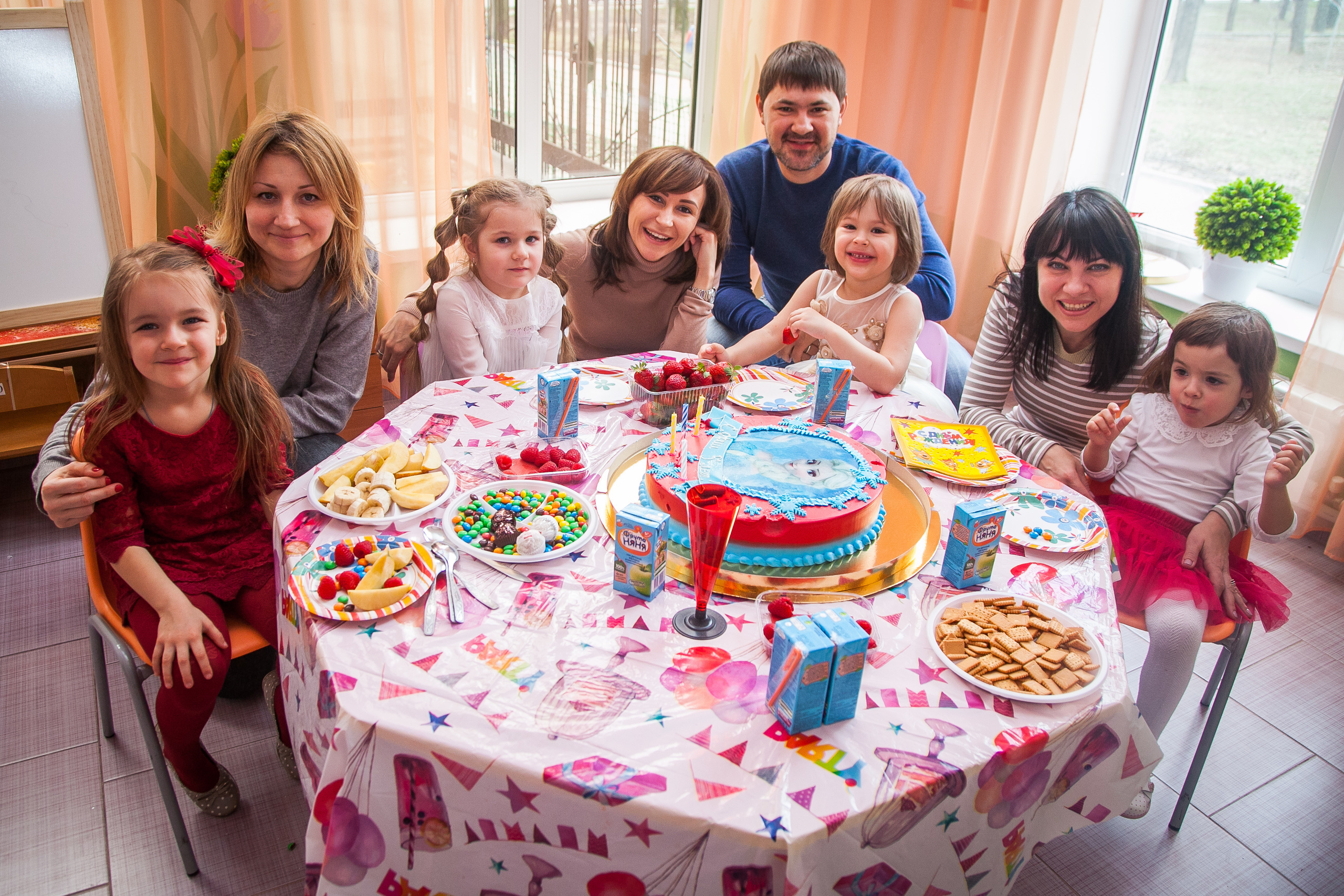 Семейный фотограф в Ростове на Дону. Свадебная, репортажная и бизнес съёмка в Ростове-на-Дону