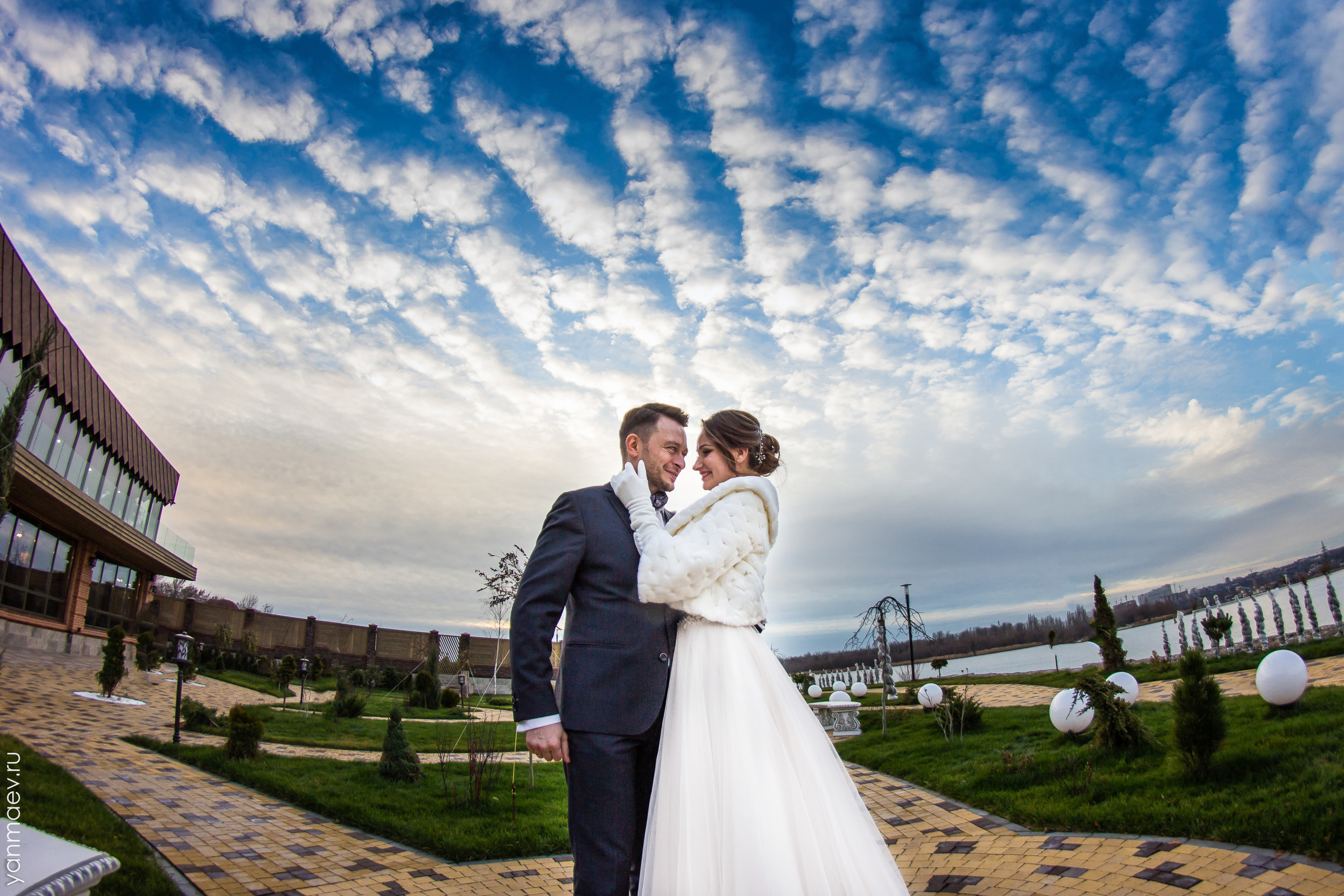 Свадебное портфолио фотографа. Свадебная, репортажная и бизнес съёмка в Ростове-на-Дону