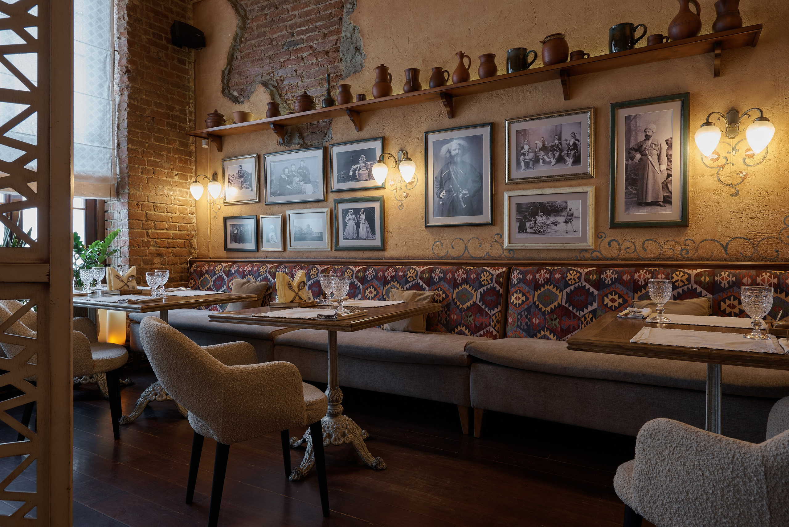 Хмели Сунели, Екатеринбург. Абросимов Лев интерьерный и архитектурный фотограф