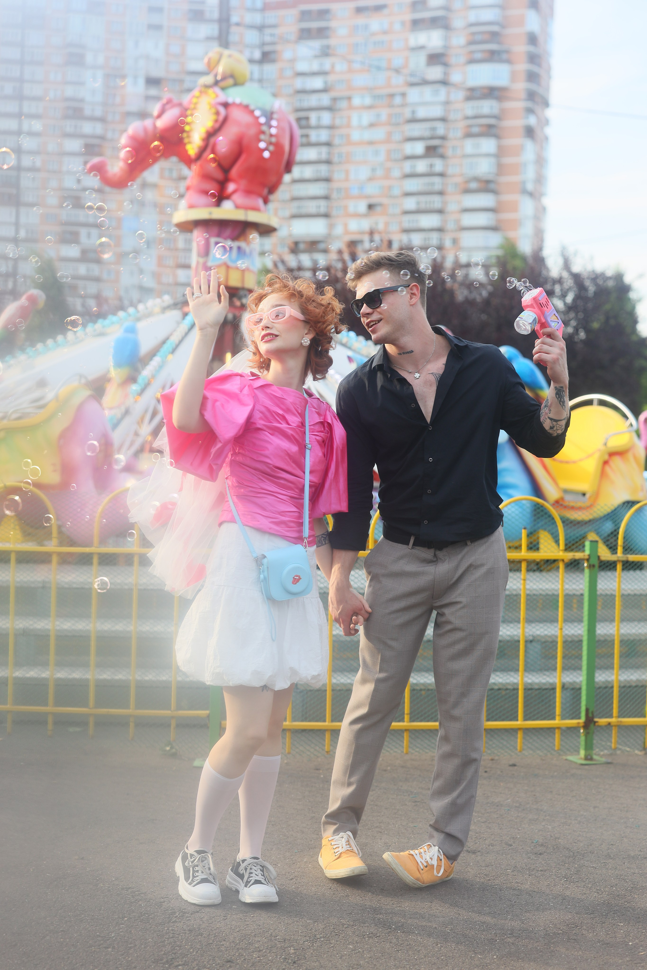 Свадебная фотосессия в парке аттракционов. Свадебный и семейный фотограф в Абхазии Жанна Соснина