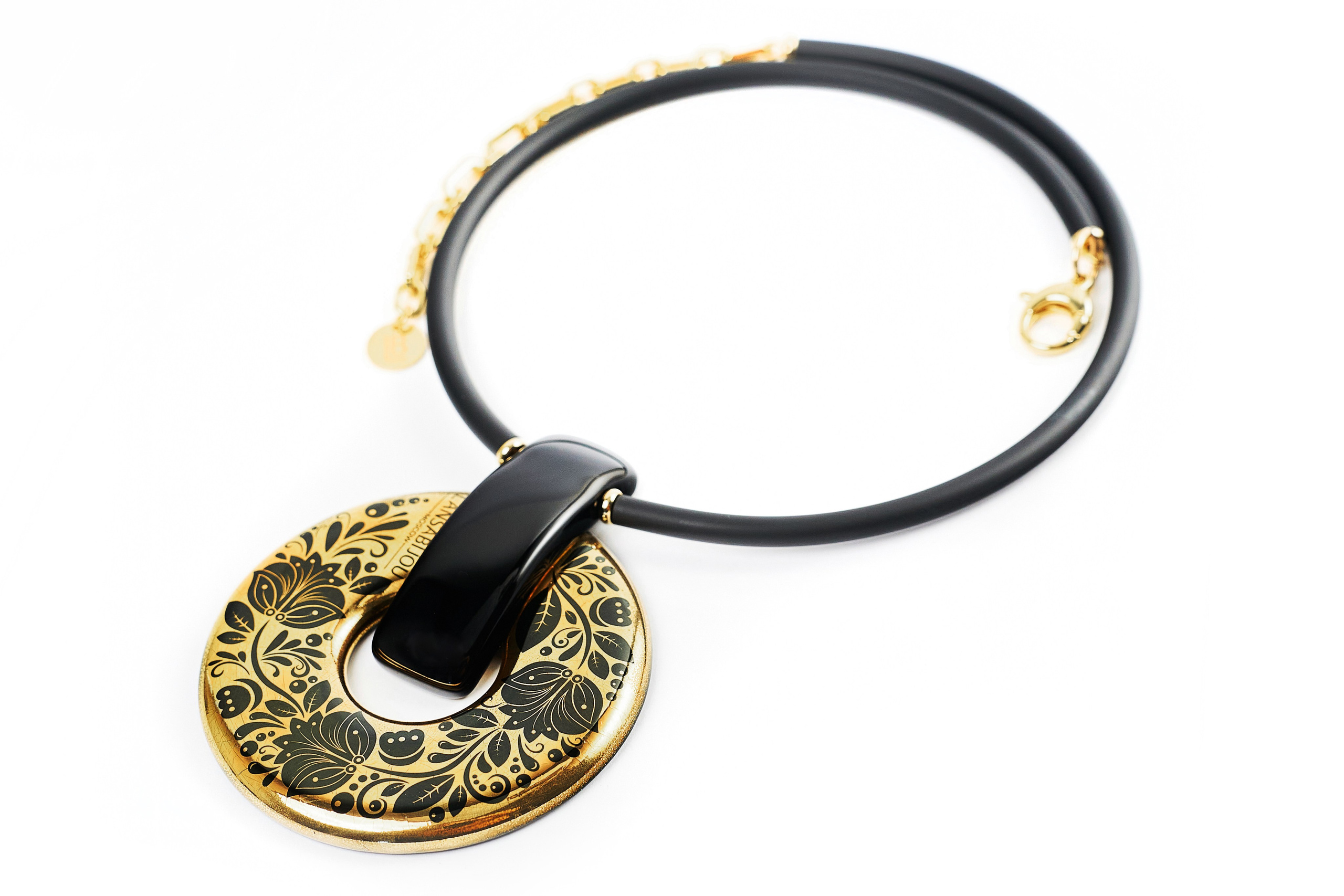 Предметная и фудсъёмка в Москве. Фото для маркетплейсов. Фотограф Петр Анисимов