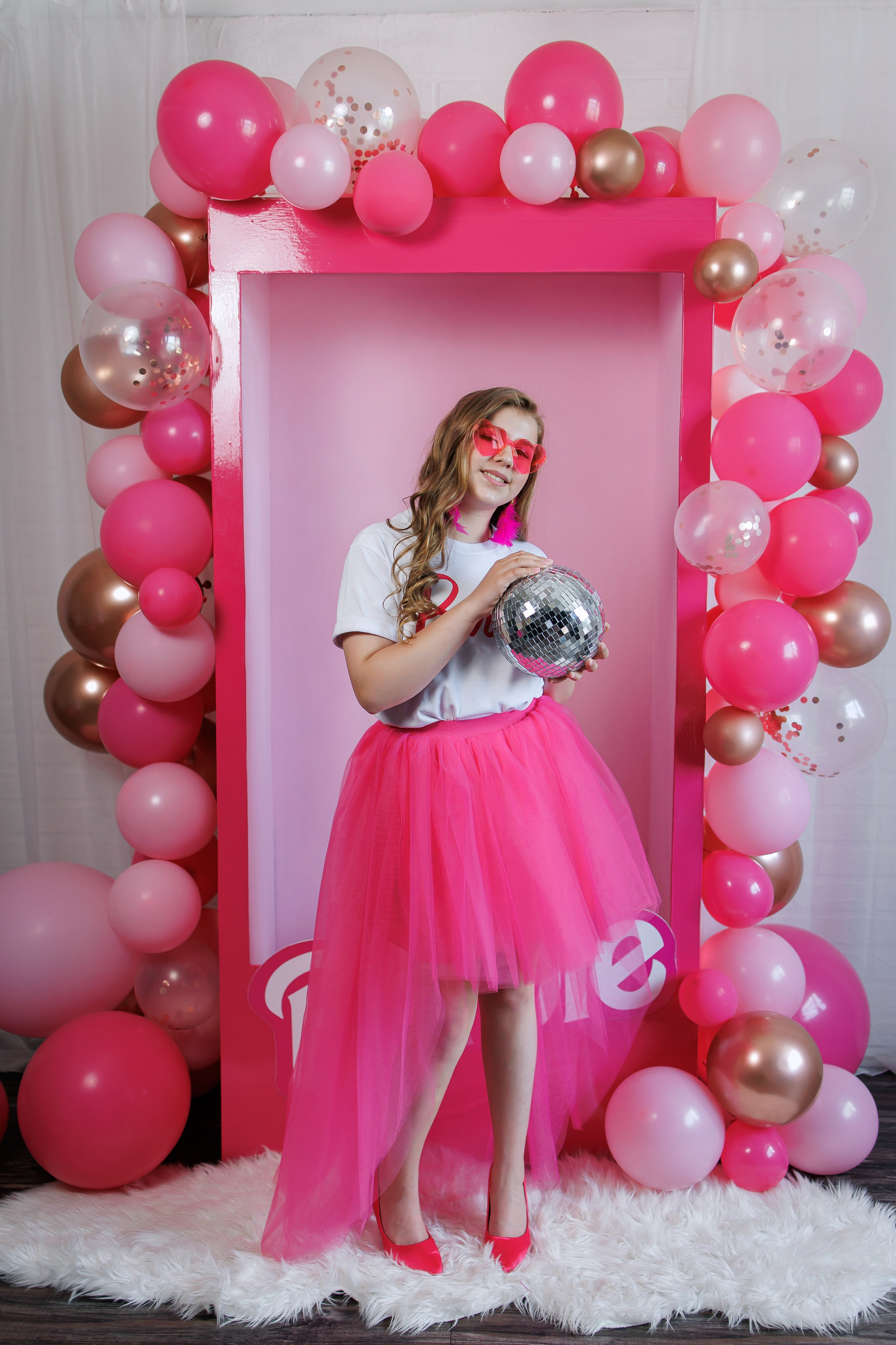 Ваши фотографии. Интерьерная фотостудия Background в Омске