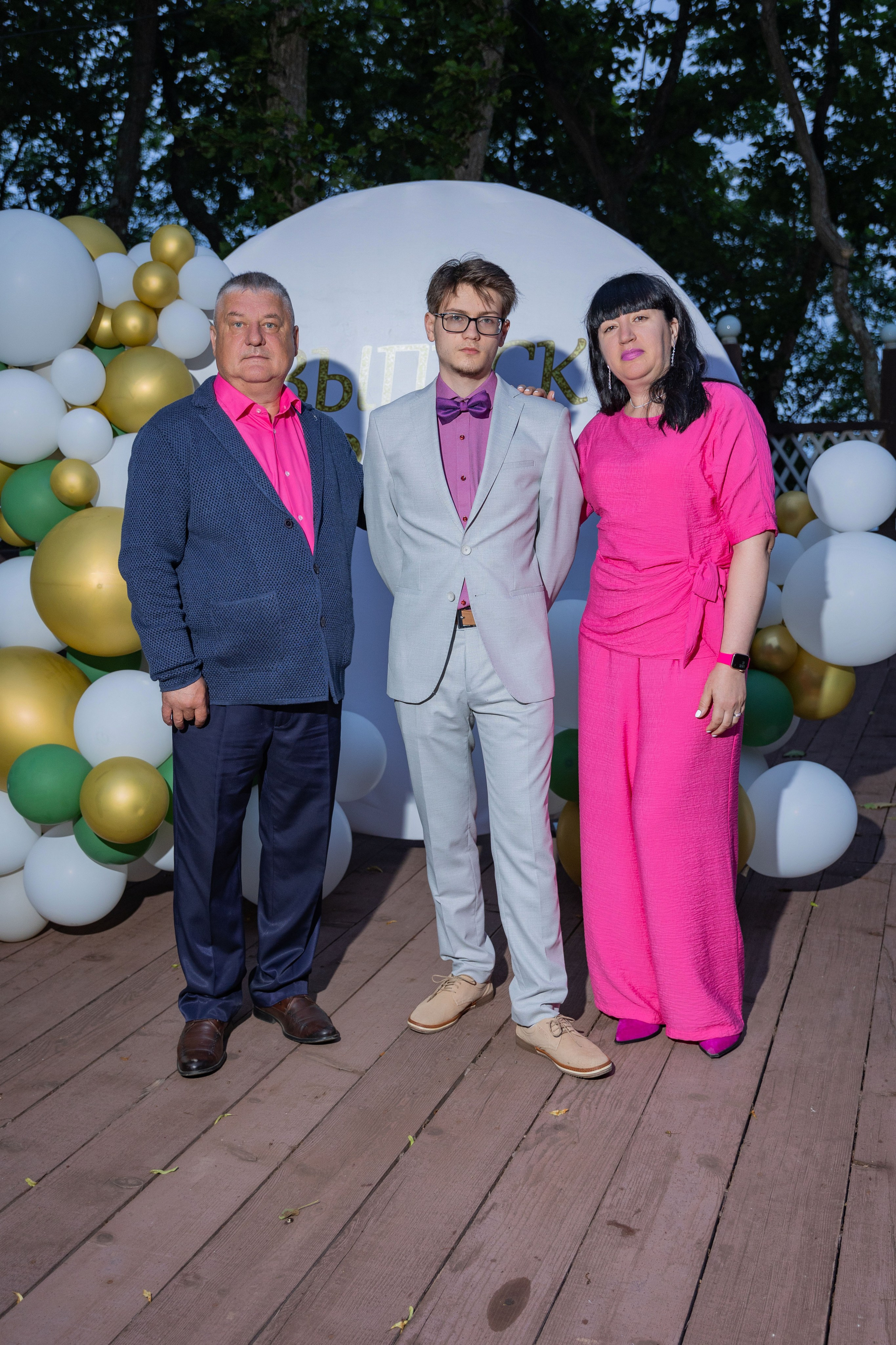 Выпускной вечер на базе отдыха Жемчужина. Выпускные альбомы во Владивостоке