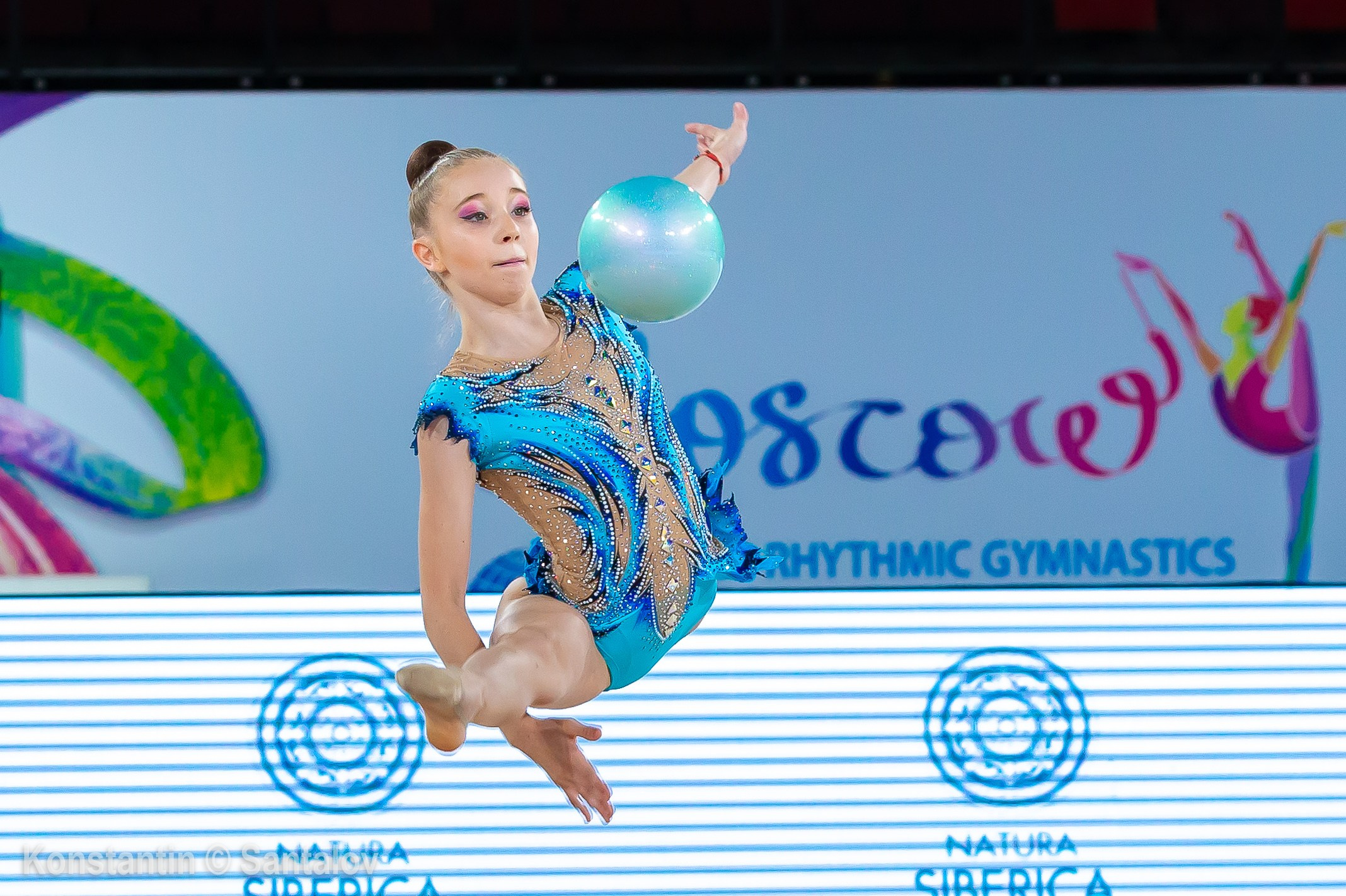 I Чемпионат мира среди юниорок, 2019, Москва. GYM-PHOTO. Спорт в кадре