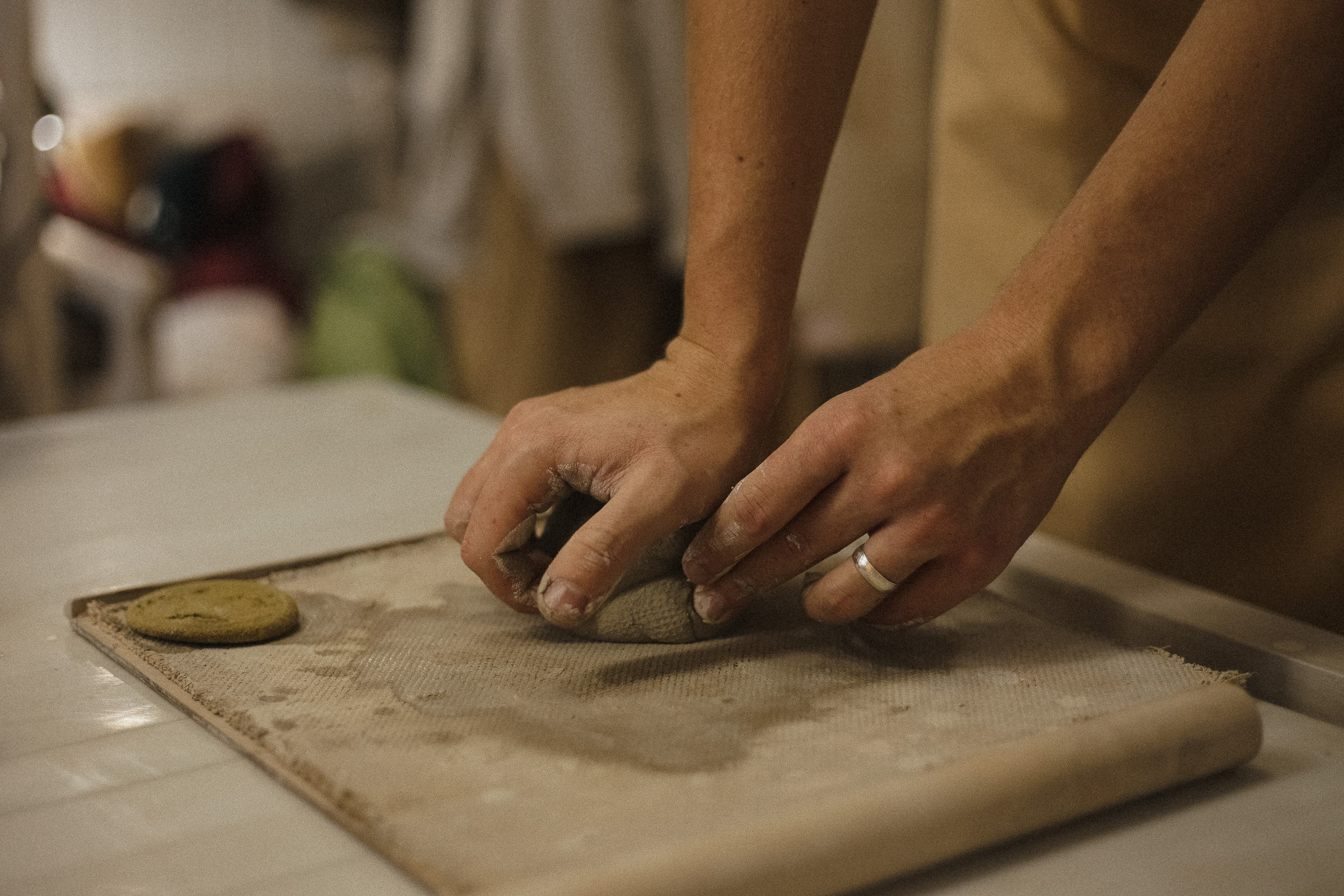 Парная фотосессия в гончарной мастерской. Семейный, love story, свадебный фотограф Анапа