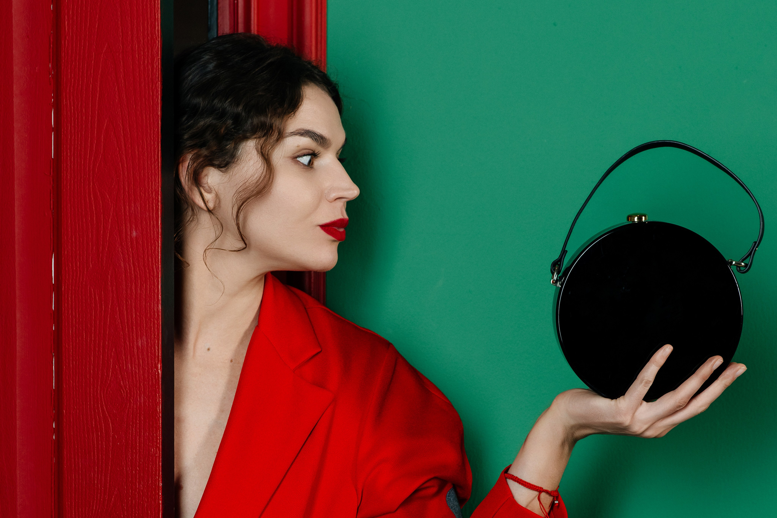 «Красные двери в мир веселья». Фотограф в Москве/Зарайске Шахова Марина