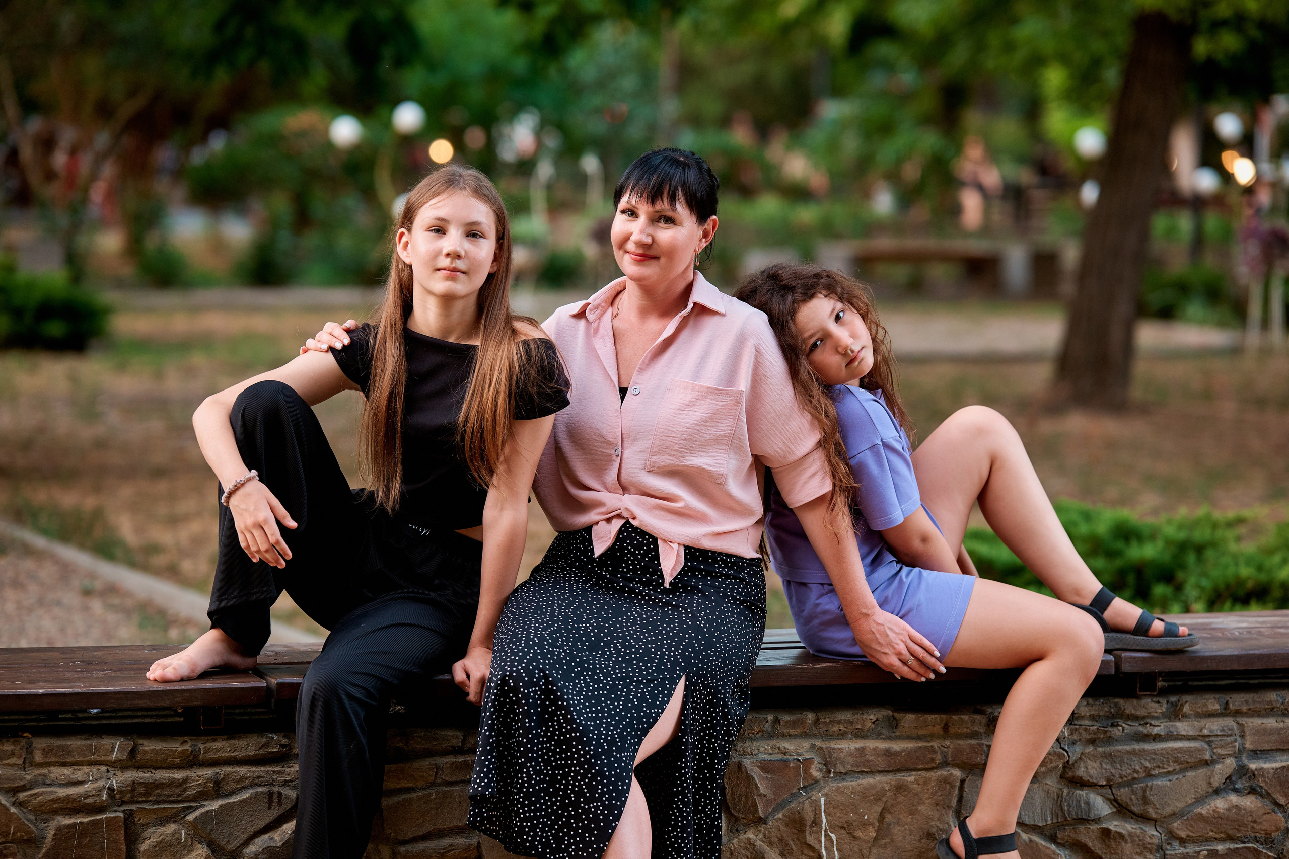 Семейная фотосессия с внуками в парке. Фотограф Таганрог Анна Трайжон