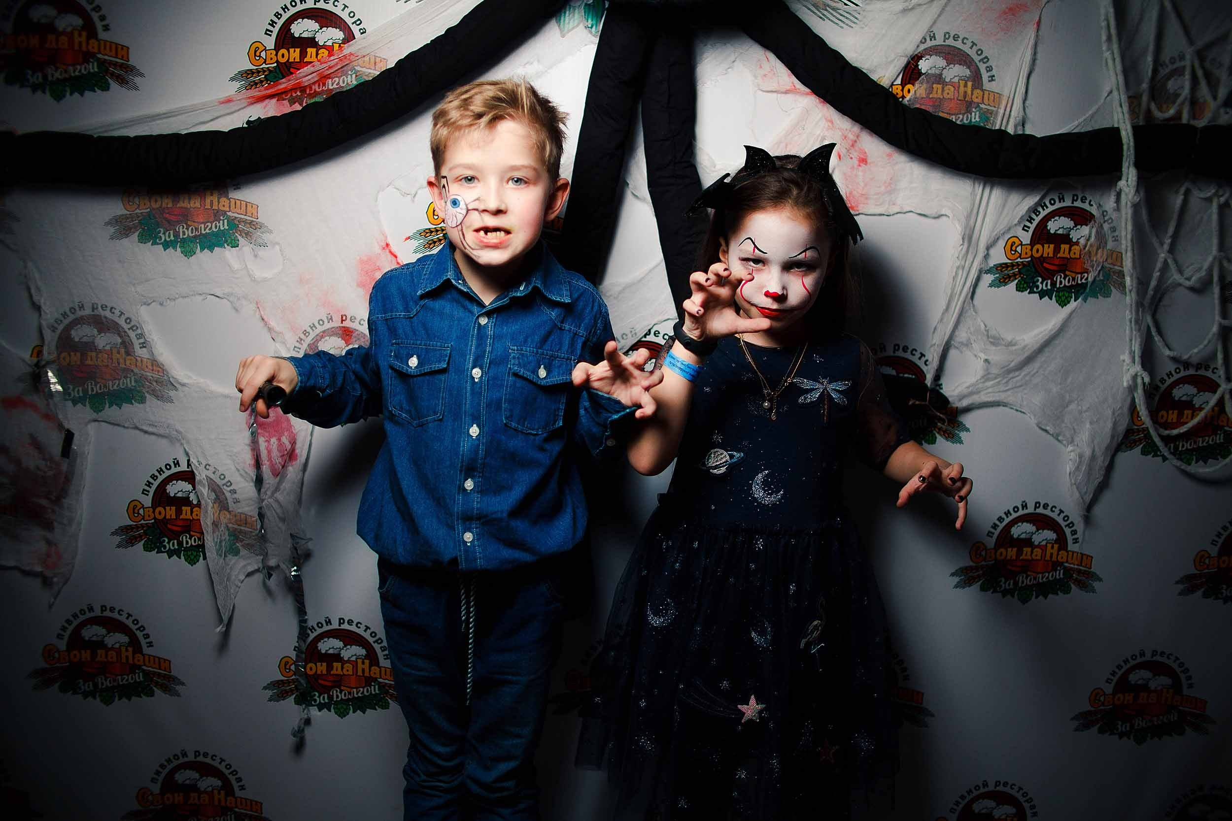 Хэллоуин в «Свои да наши». Ваш репортажный фотограф Артемий Антонов