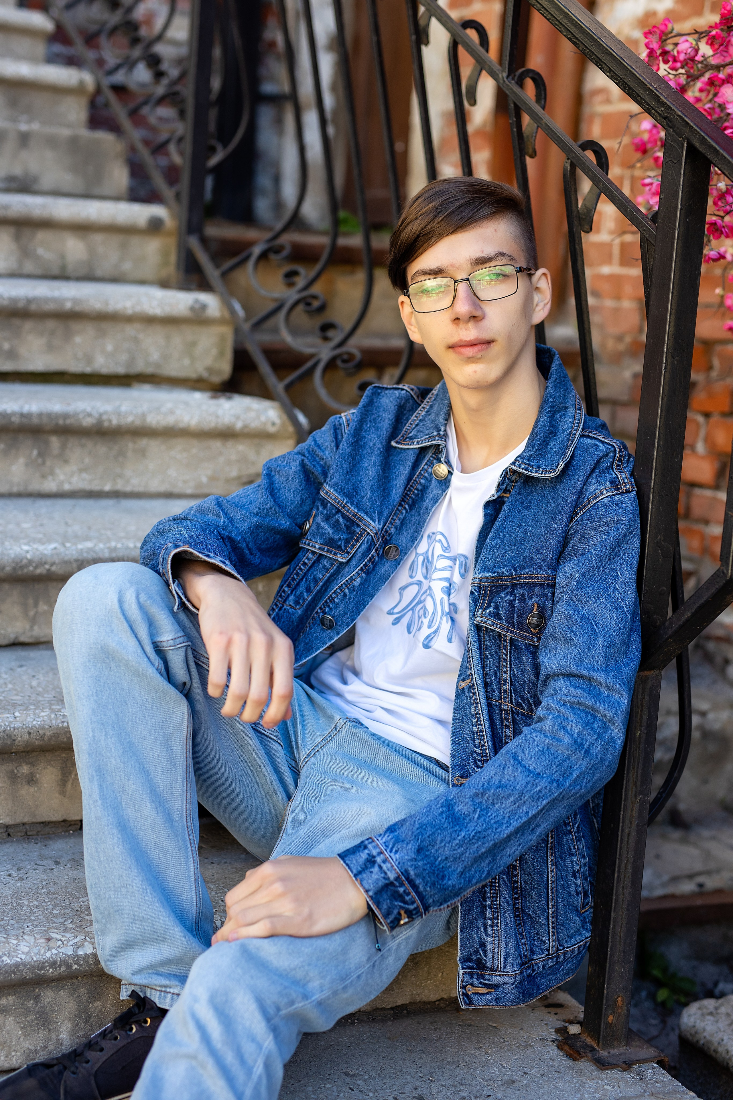 ФГБОУ ВО «Тихоокеанский государственный медицинский университет», 11-б класс. Стильный выпускной альбом Владивосток фотограф Вероника Мигачева