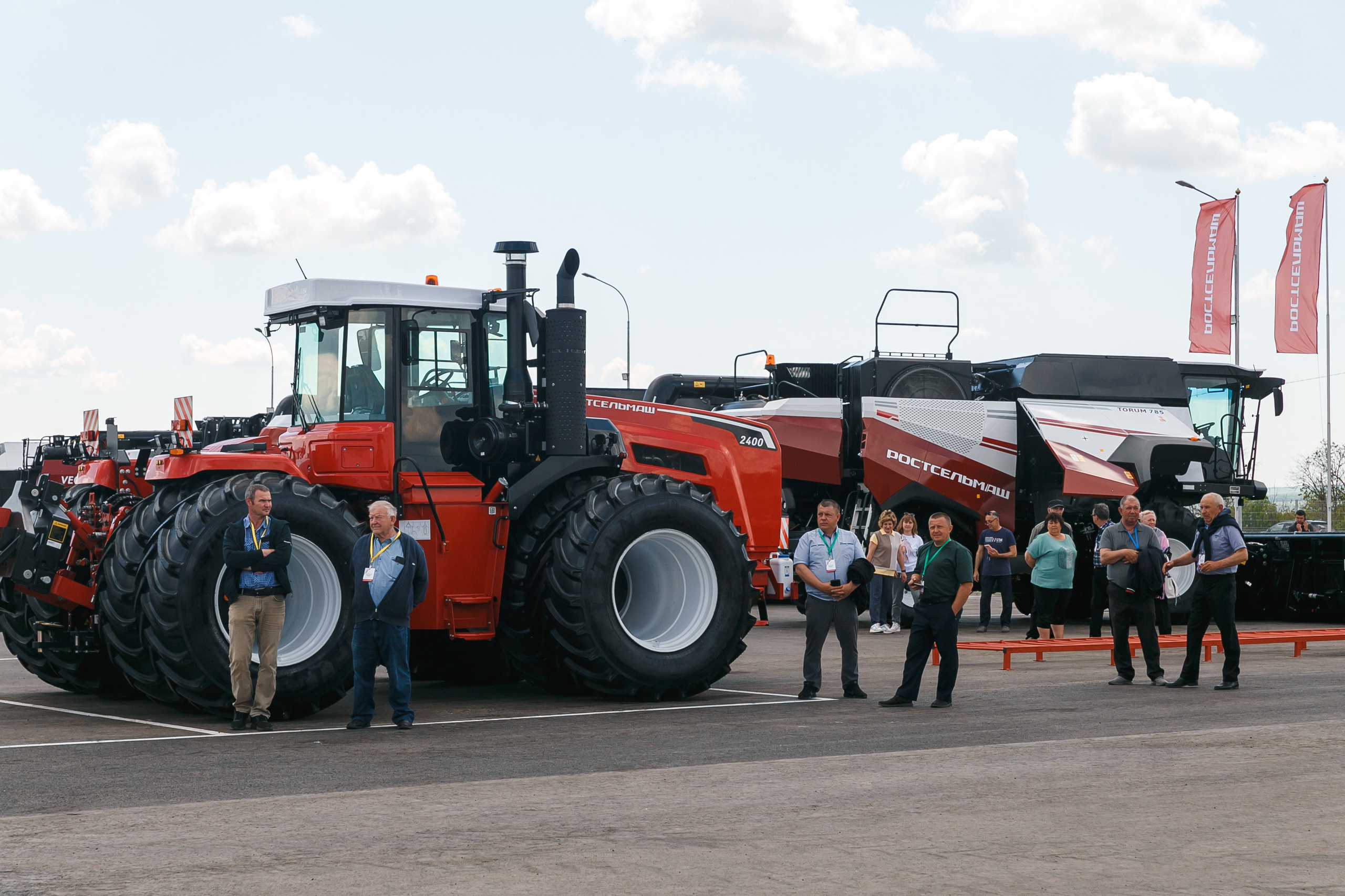 Открытие дилерского центра Ростсельмаш. Событийный фотограф Максим Бескоровайновнов