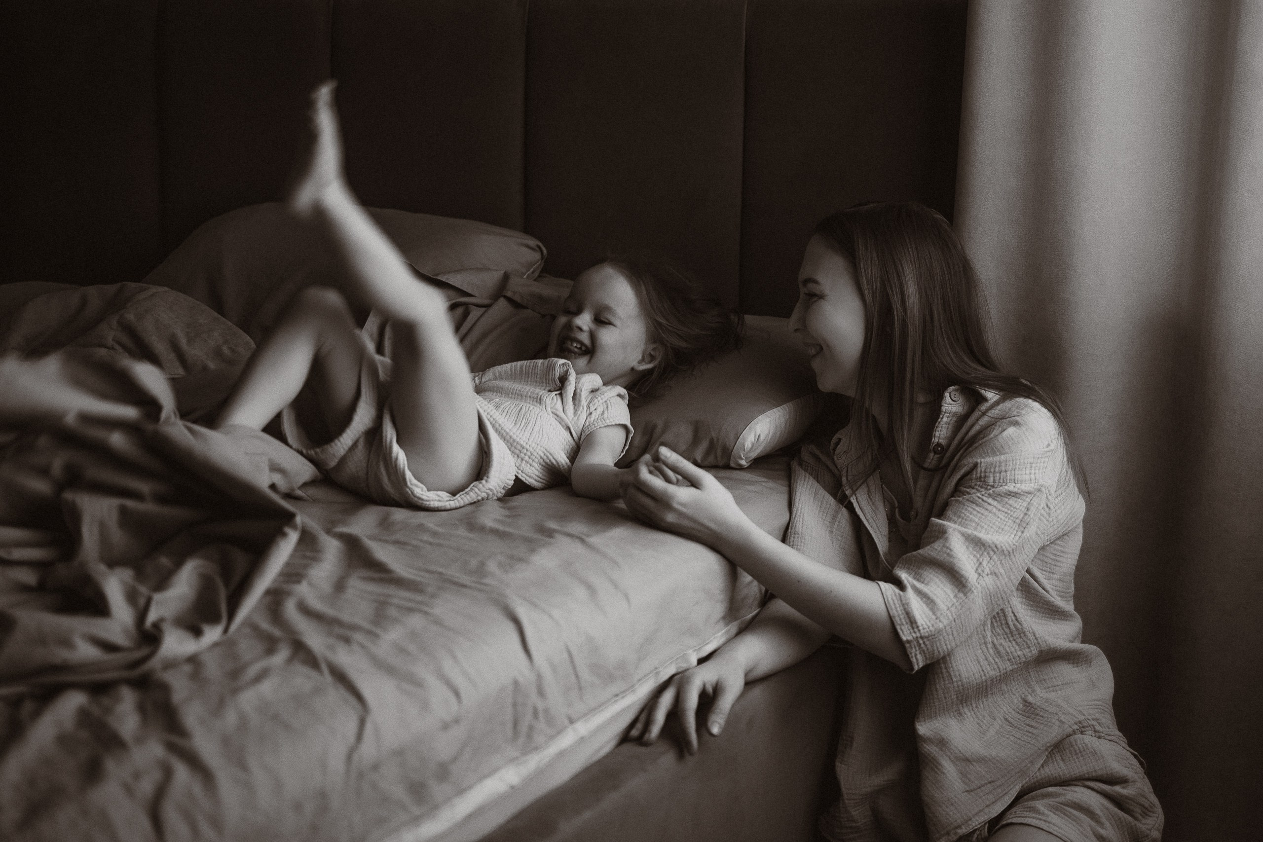 Домашняя семейная фотосессия «Утро» в Ижевске