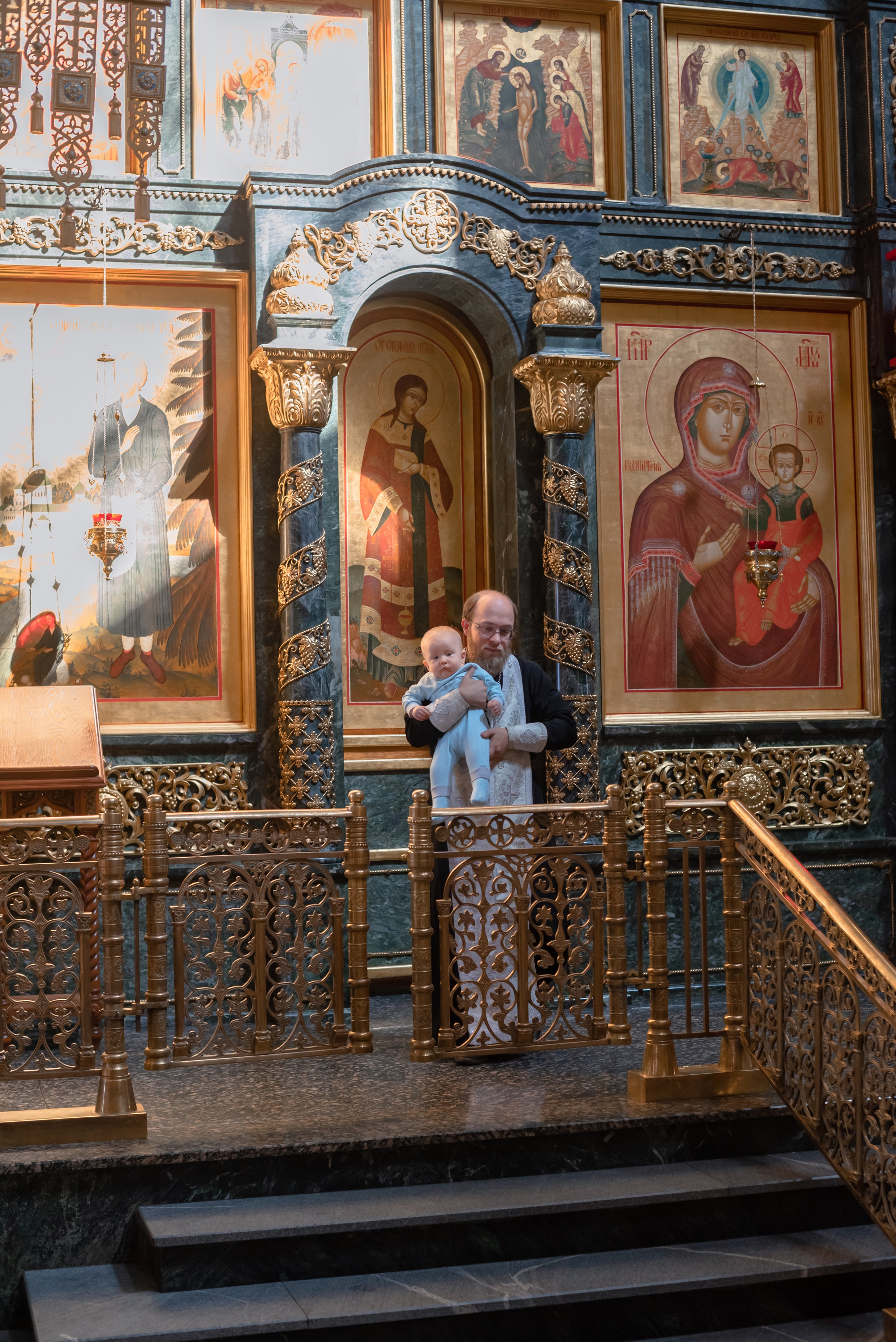 Фотосессия таинство крещения Екатеринбург и Свердловская область. Фотограф новорожденных в Екатеринбурге Анастасия Карманова