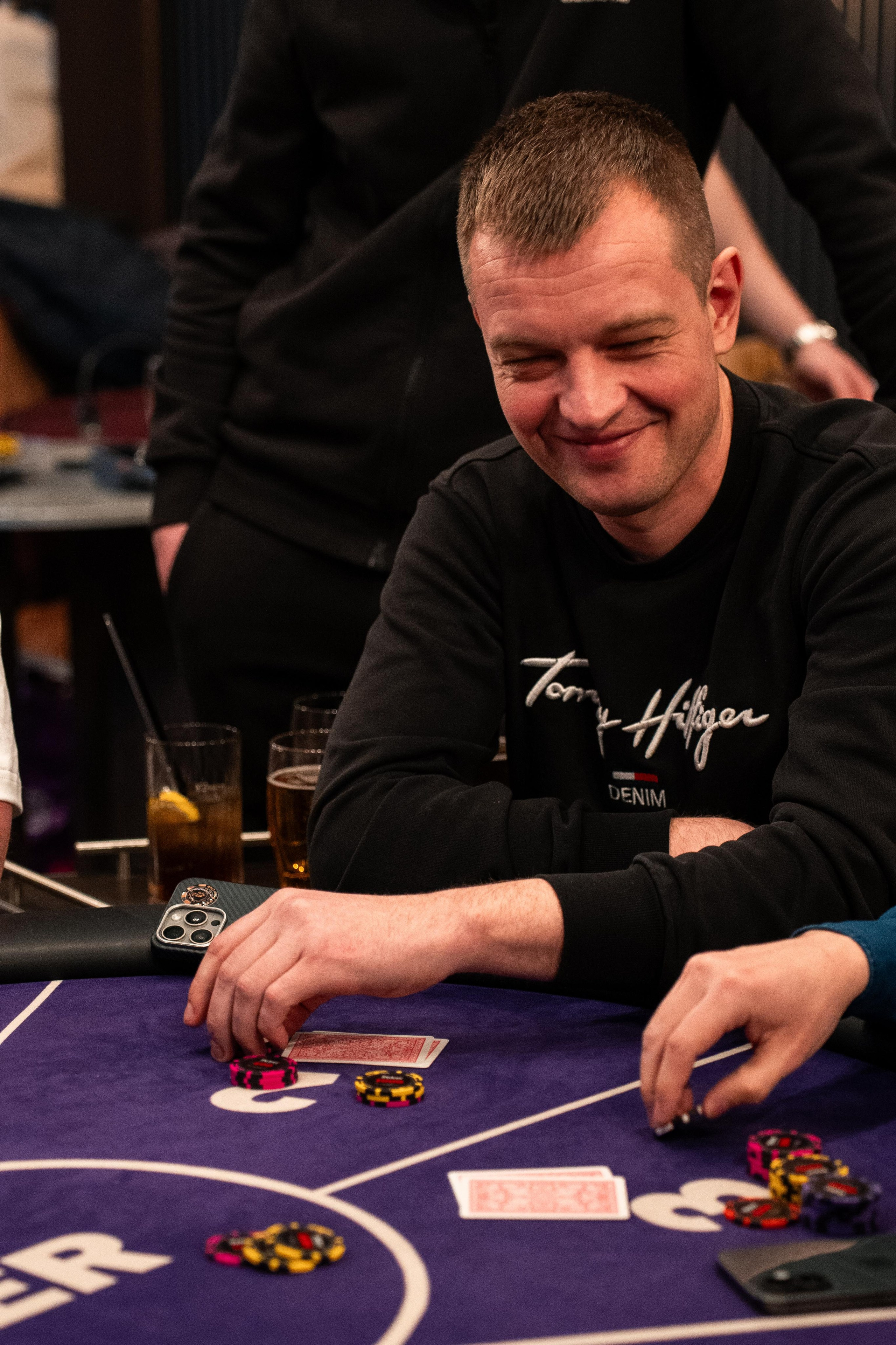 Joker Poker Club 01.03.2026. Коммерческий и художественный фотограф и видеограф в Москве Арсений Тургенев