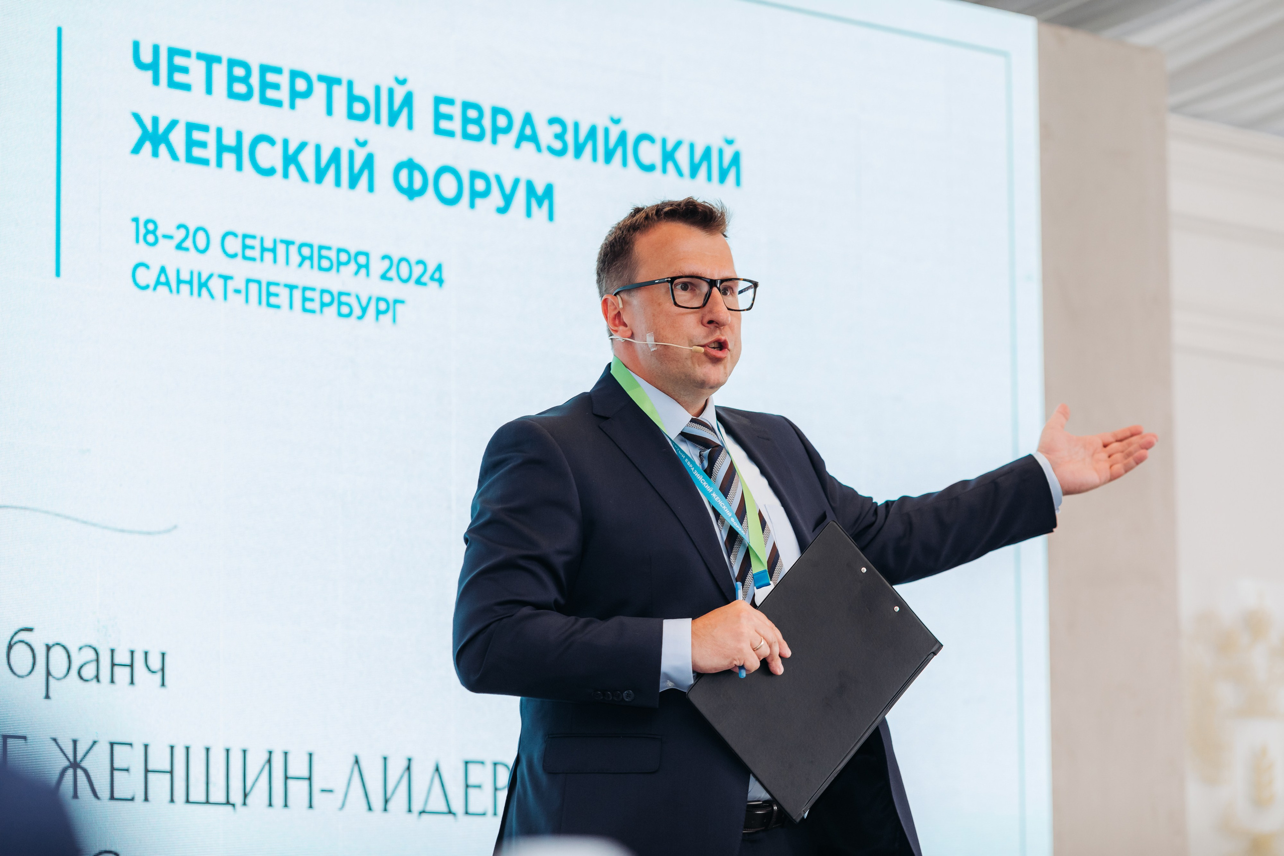 Профессиональный фотограф корпоративных мероприятий в Спб. Профессиональный фотограф в Спб и Москве Пётр Летуновский